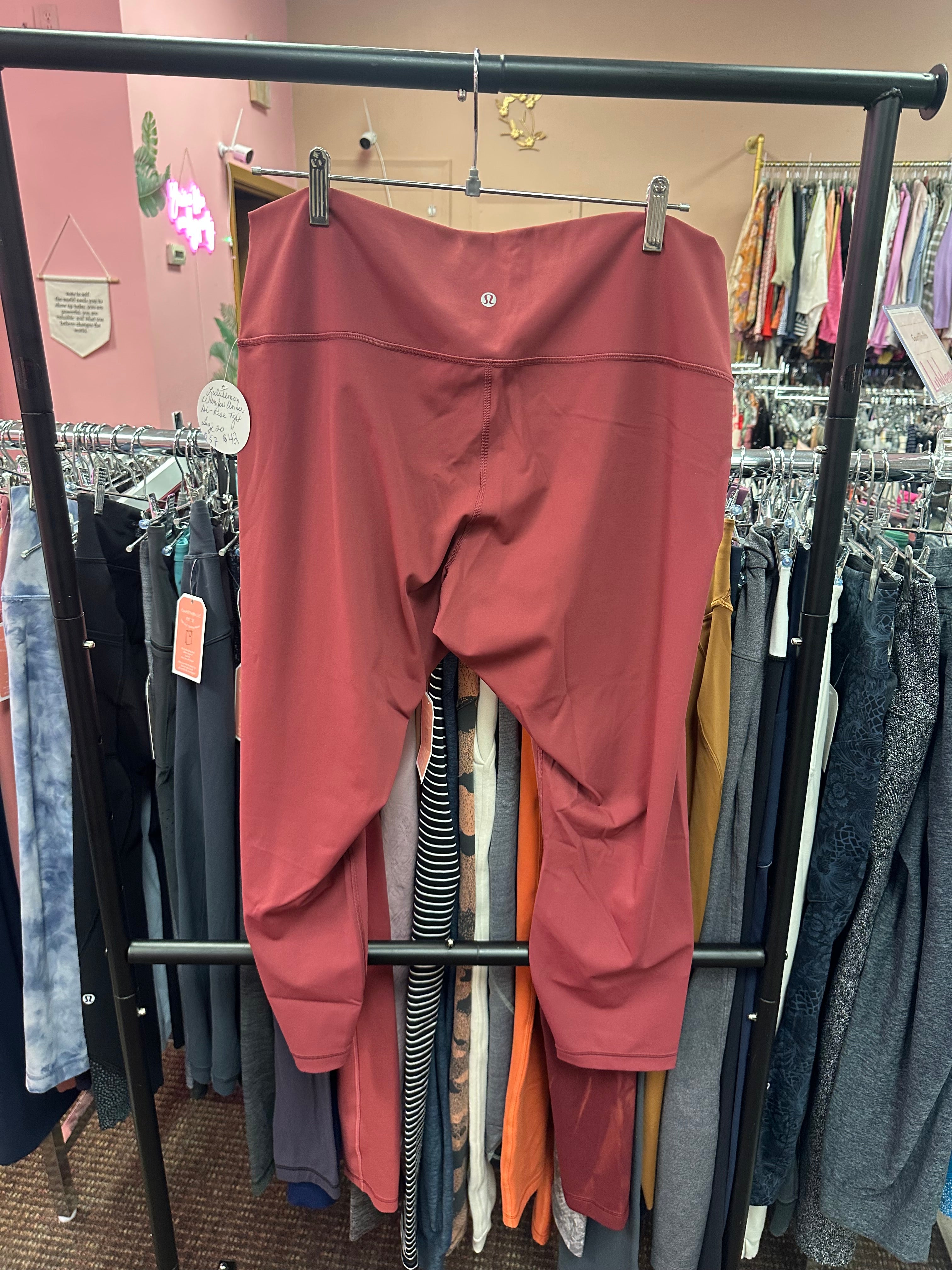 Lululemon Wunder Under Hi-Rise Size 20