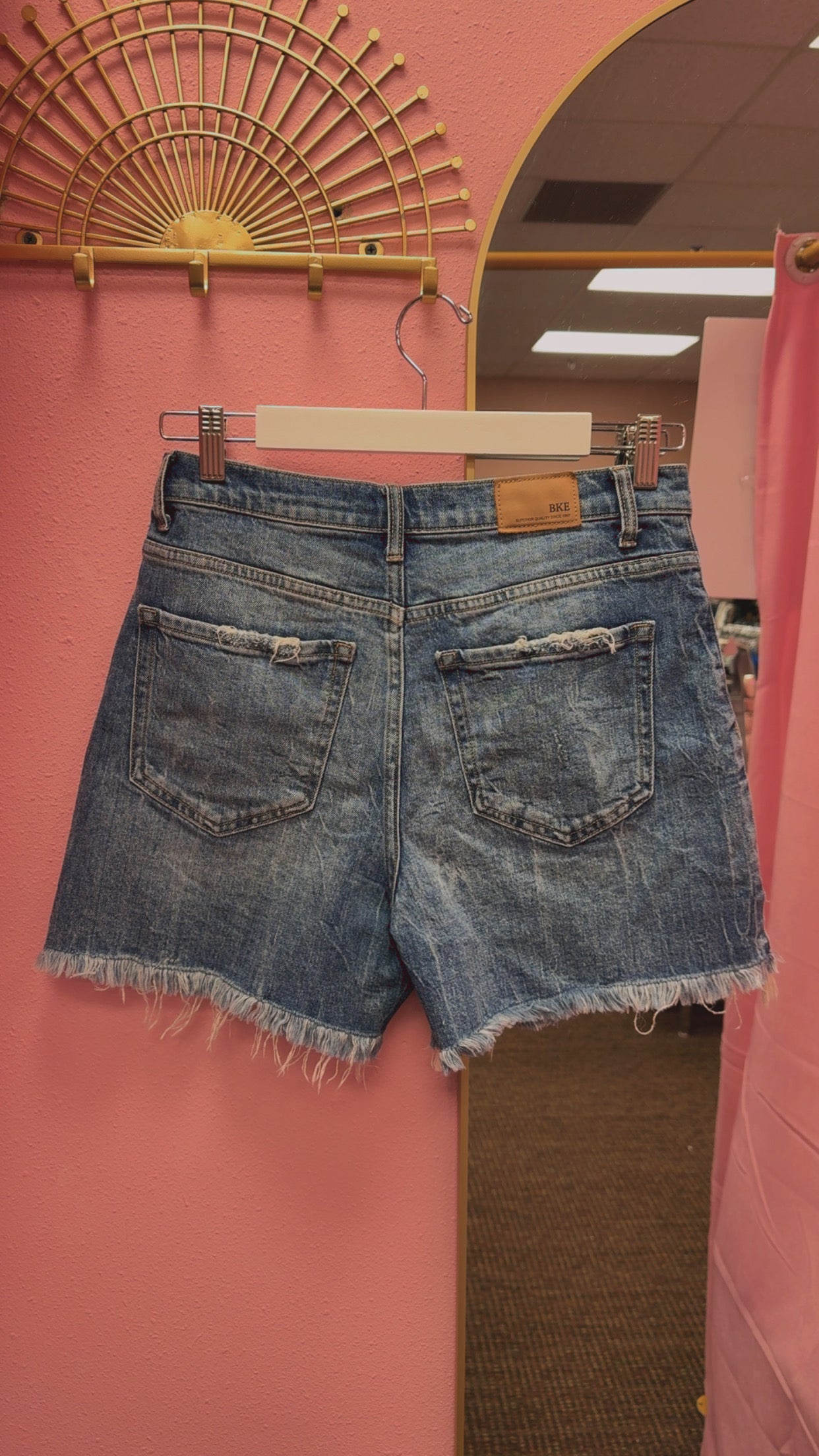 The Buckle BKE Denim Shorts Size 2
