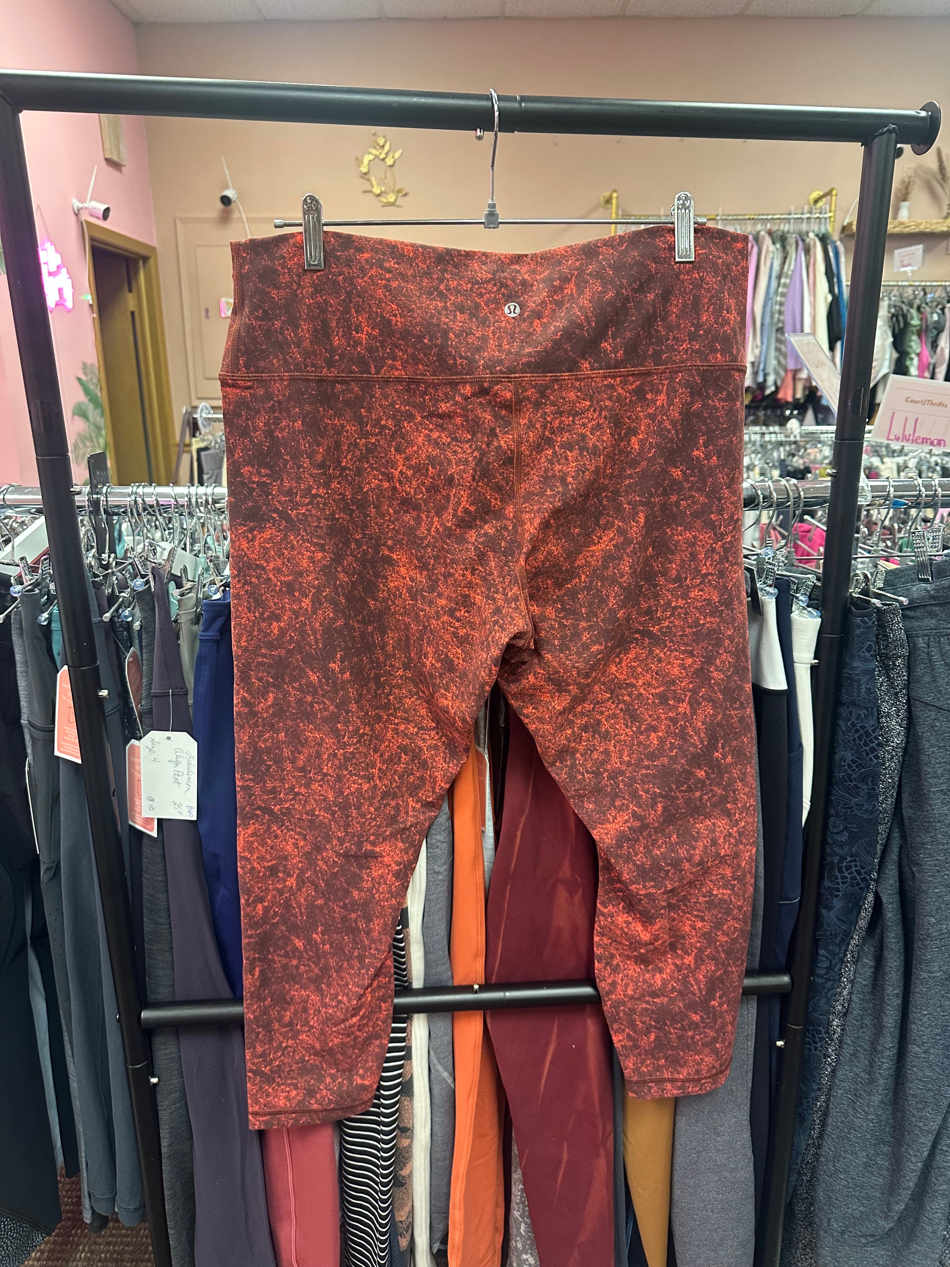 Lululemon Hi-Rise Wunder Train Size 18 “25