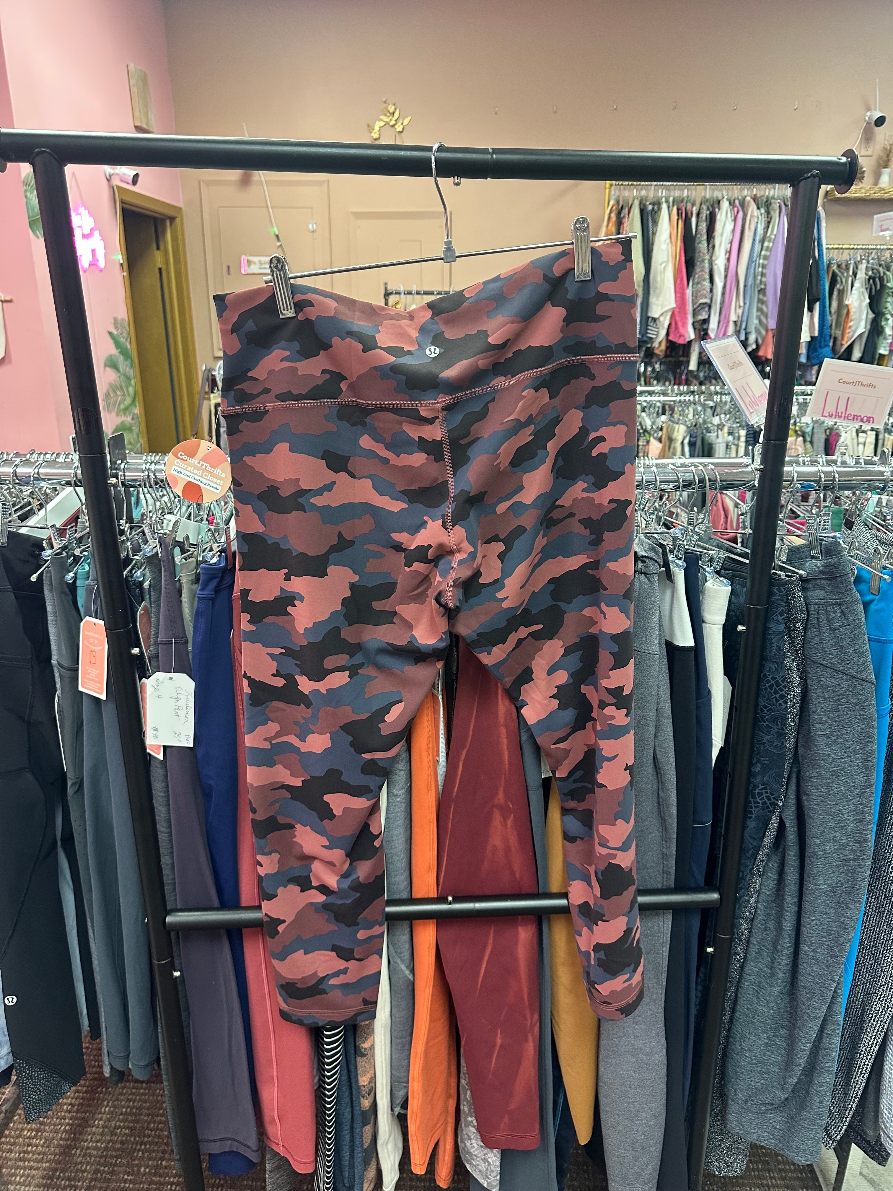 Lululemon Hi-Rise Wunder Under Size 16