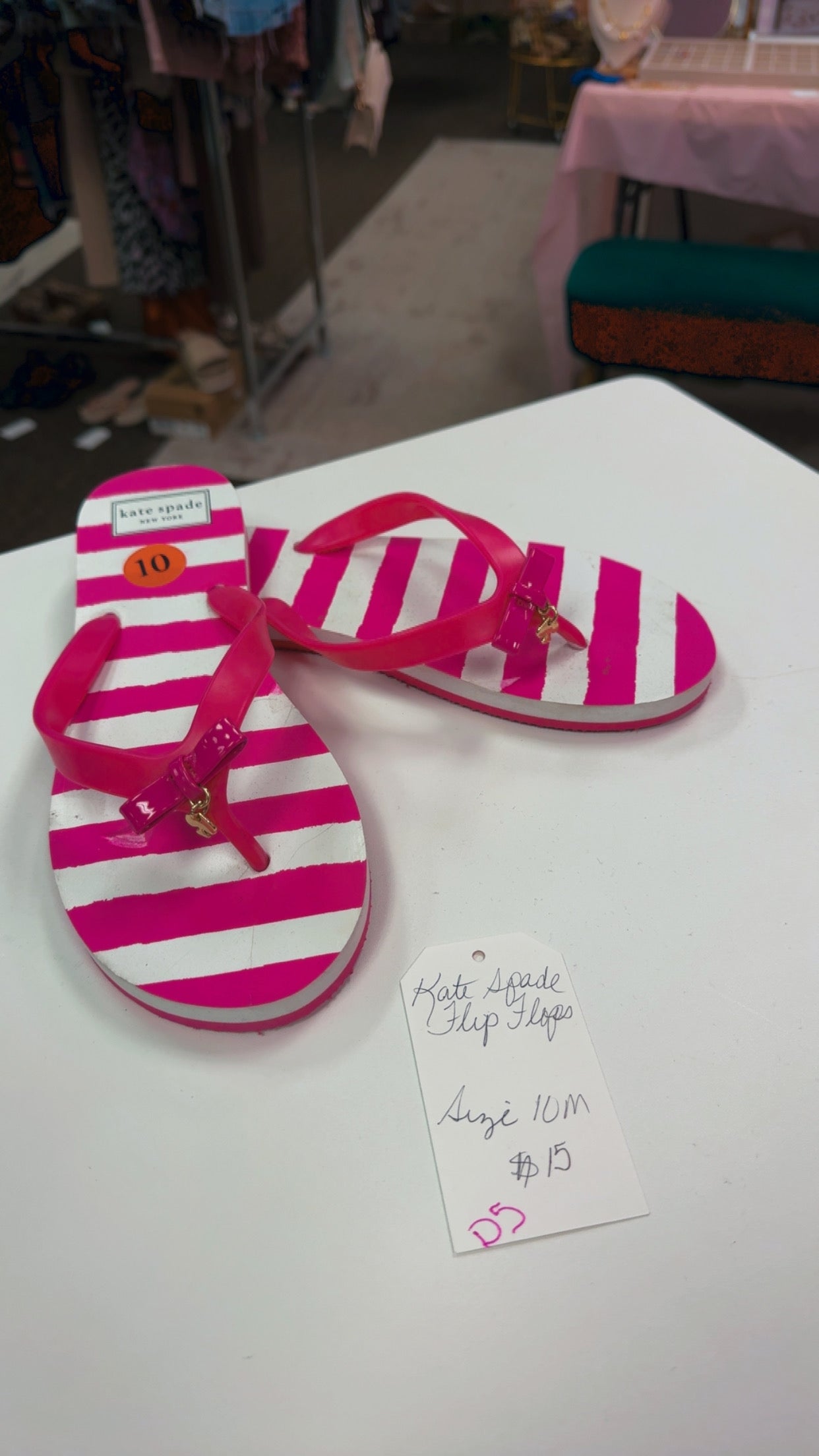 Kate Spade NEW Flip Flops Size 10