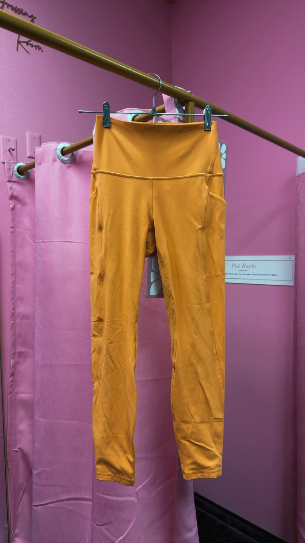 Lululemon Aligns W/ Pockets Size 6 “25