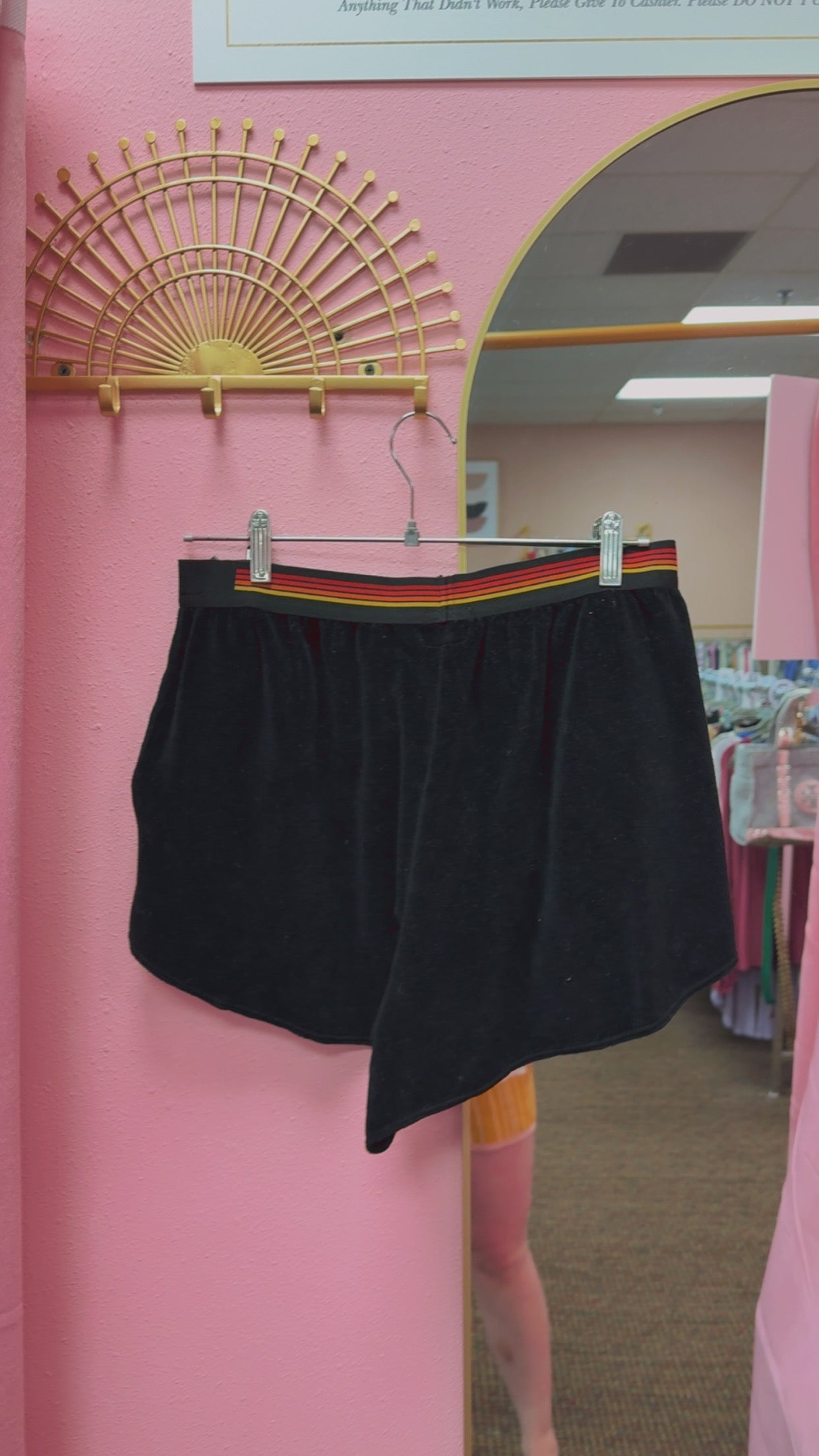 Aviator Nation Shorts Size XL