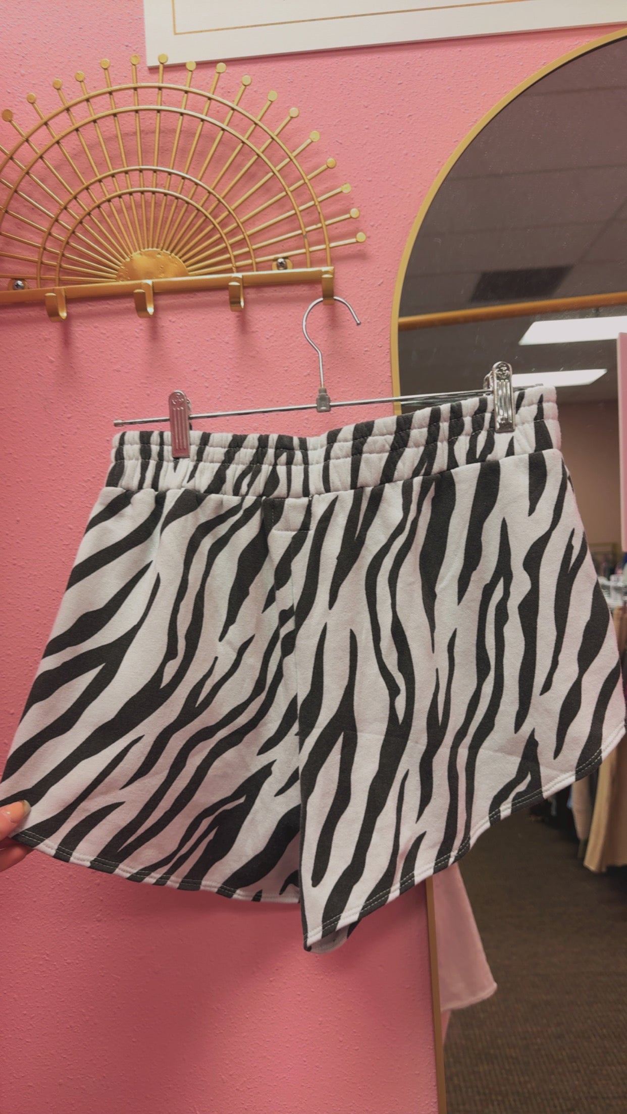 Aviator Nation Zebra “Lounger Shorts” Size Large