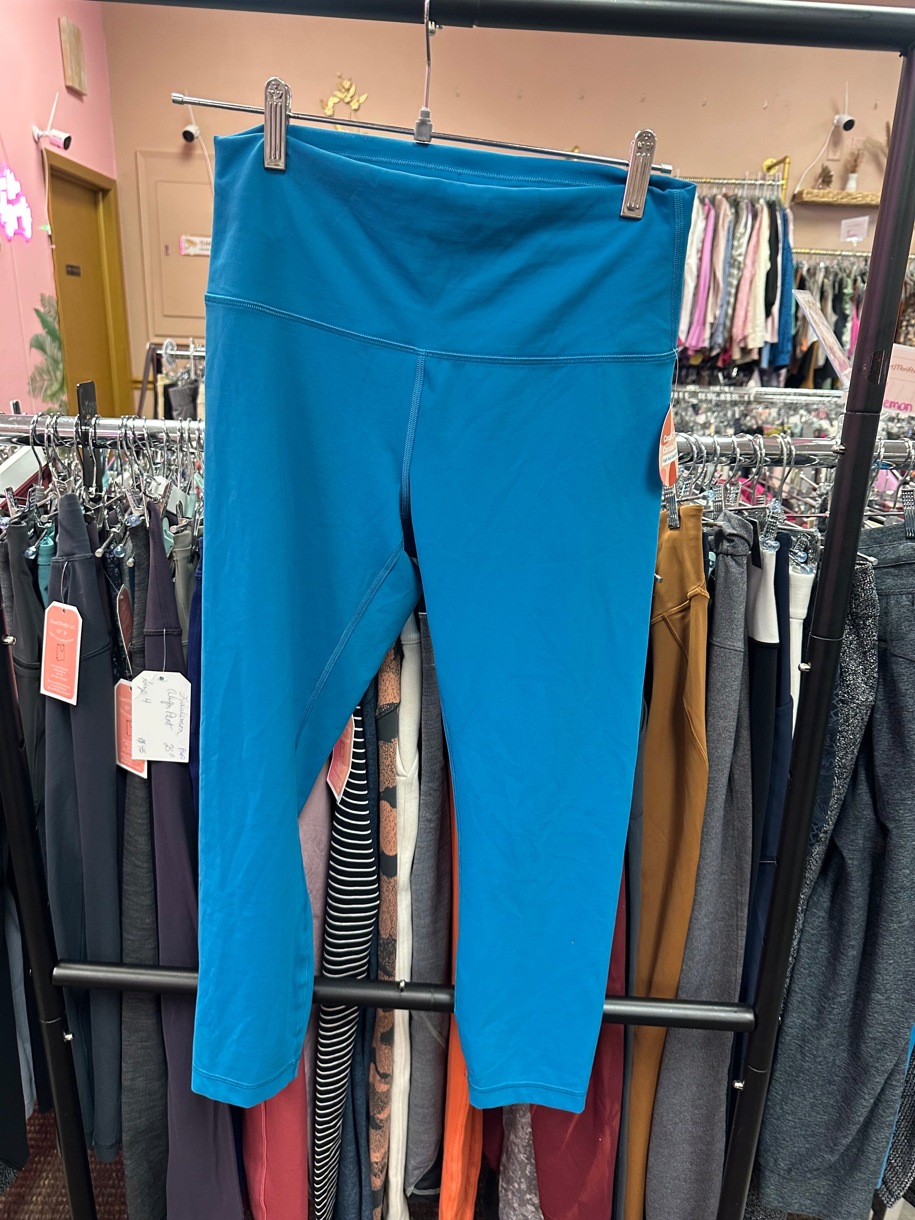 Lululemon Wunder Train “25 Size 10