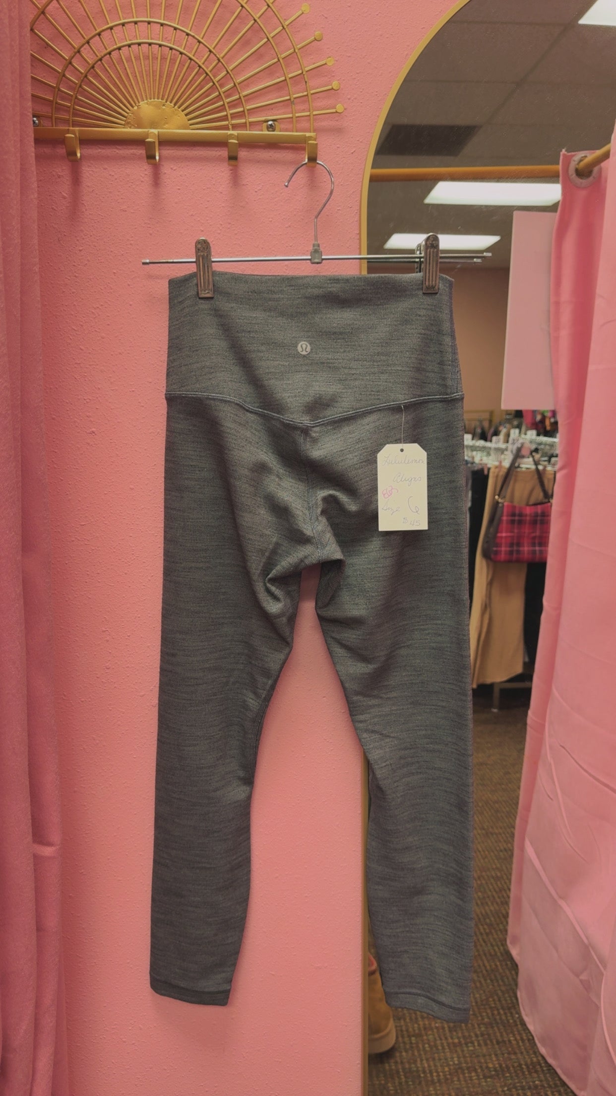 Lululemon Aligns Size 6 “25