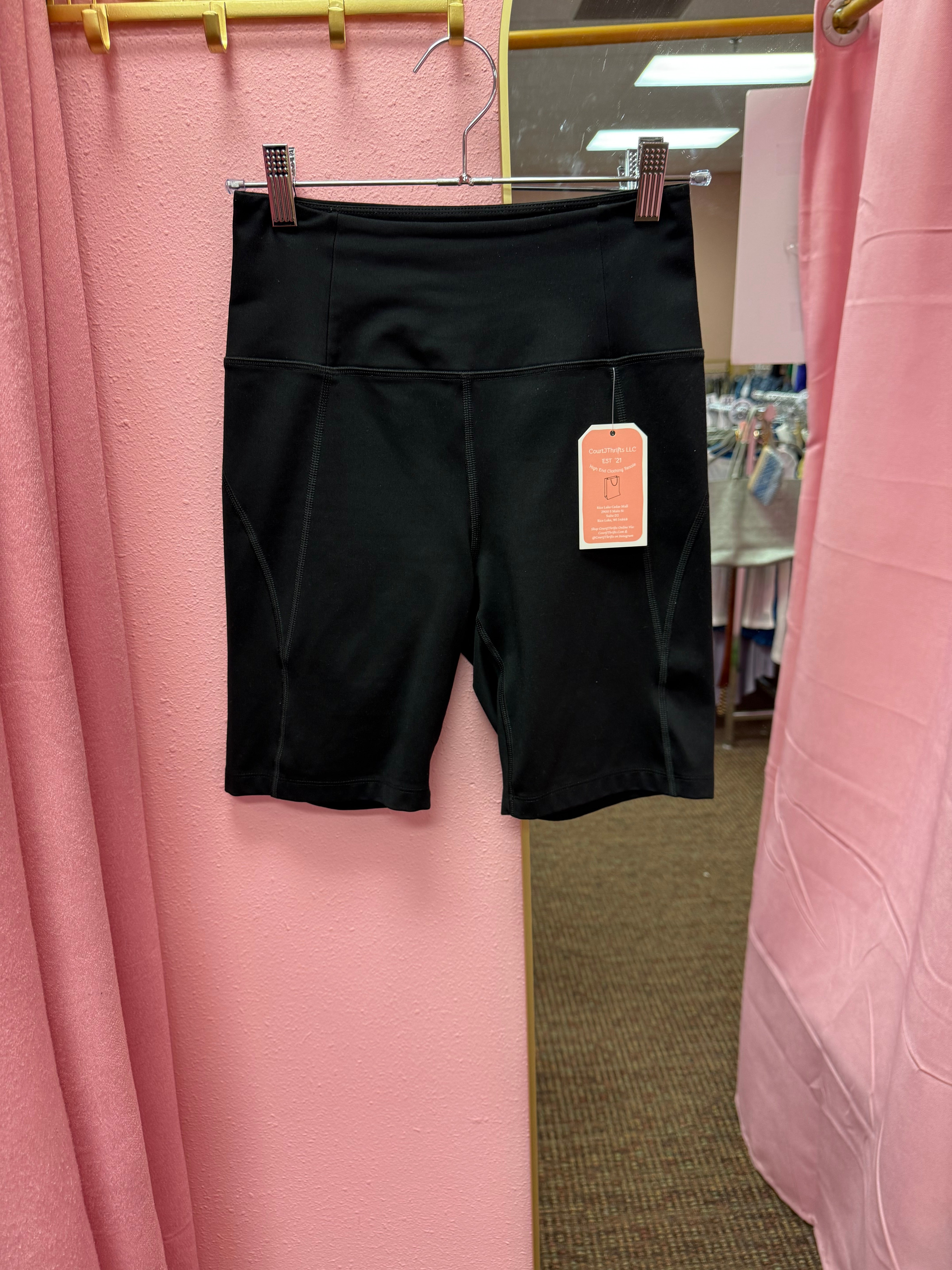 Girlfriend Collective Biker Short Small