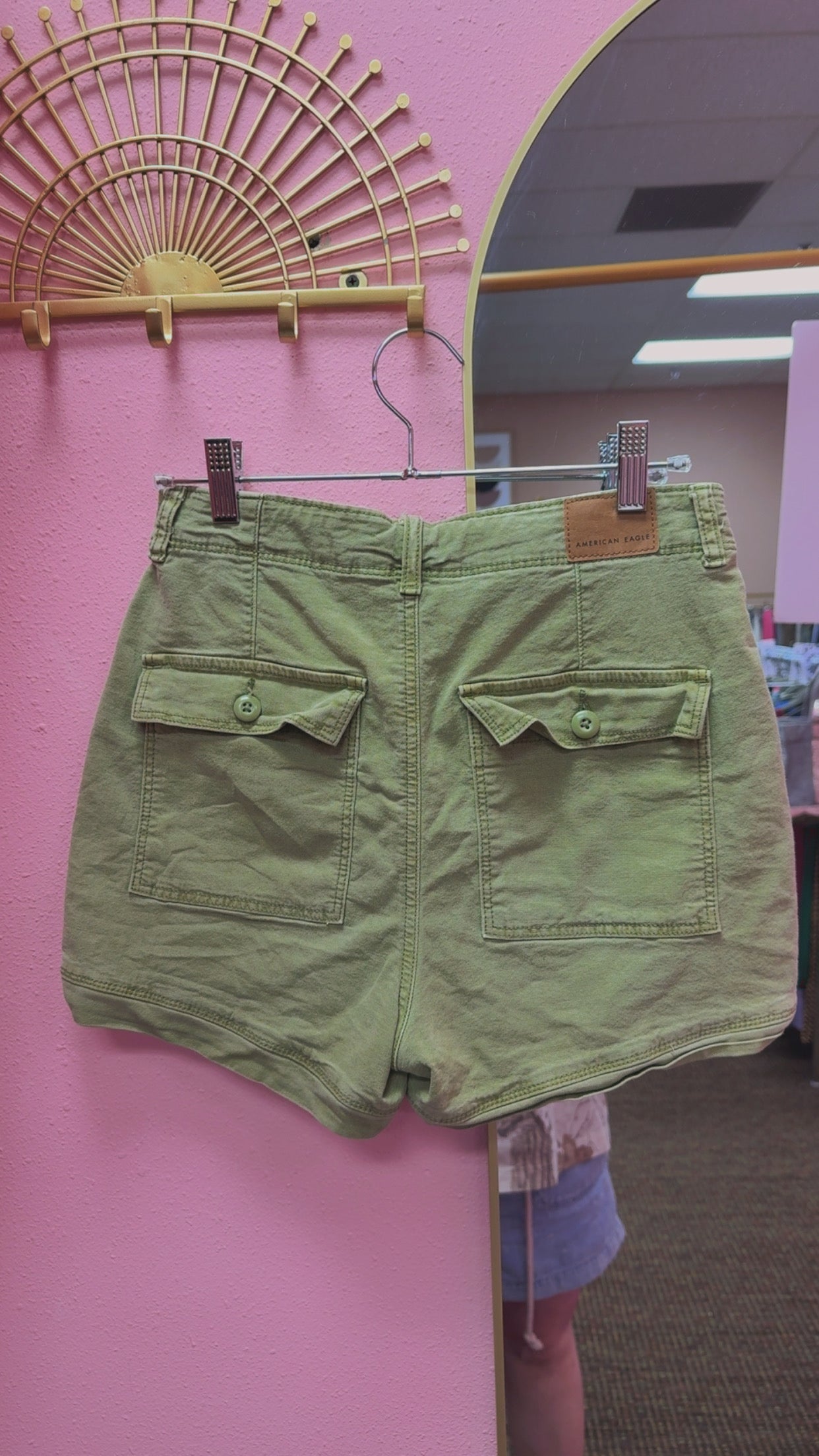 American Eagle 90’s Boyfriend Shorts Size 2