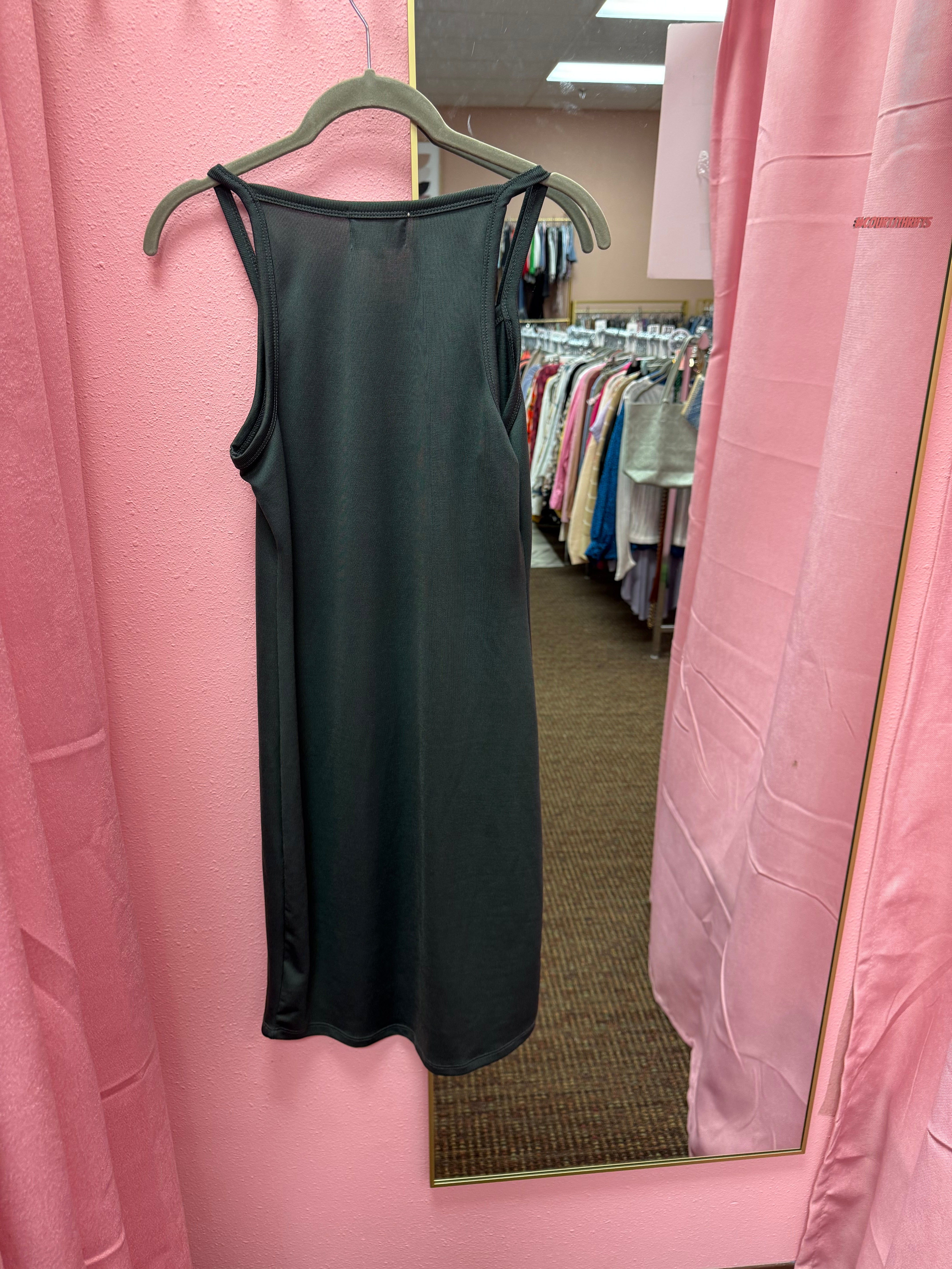 Olive & Oak Dress Small