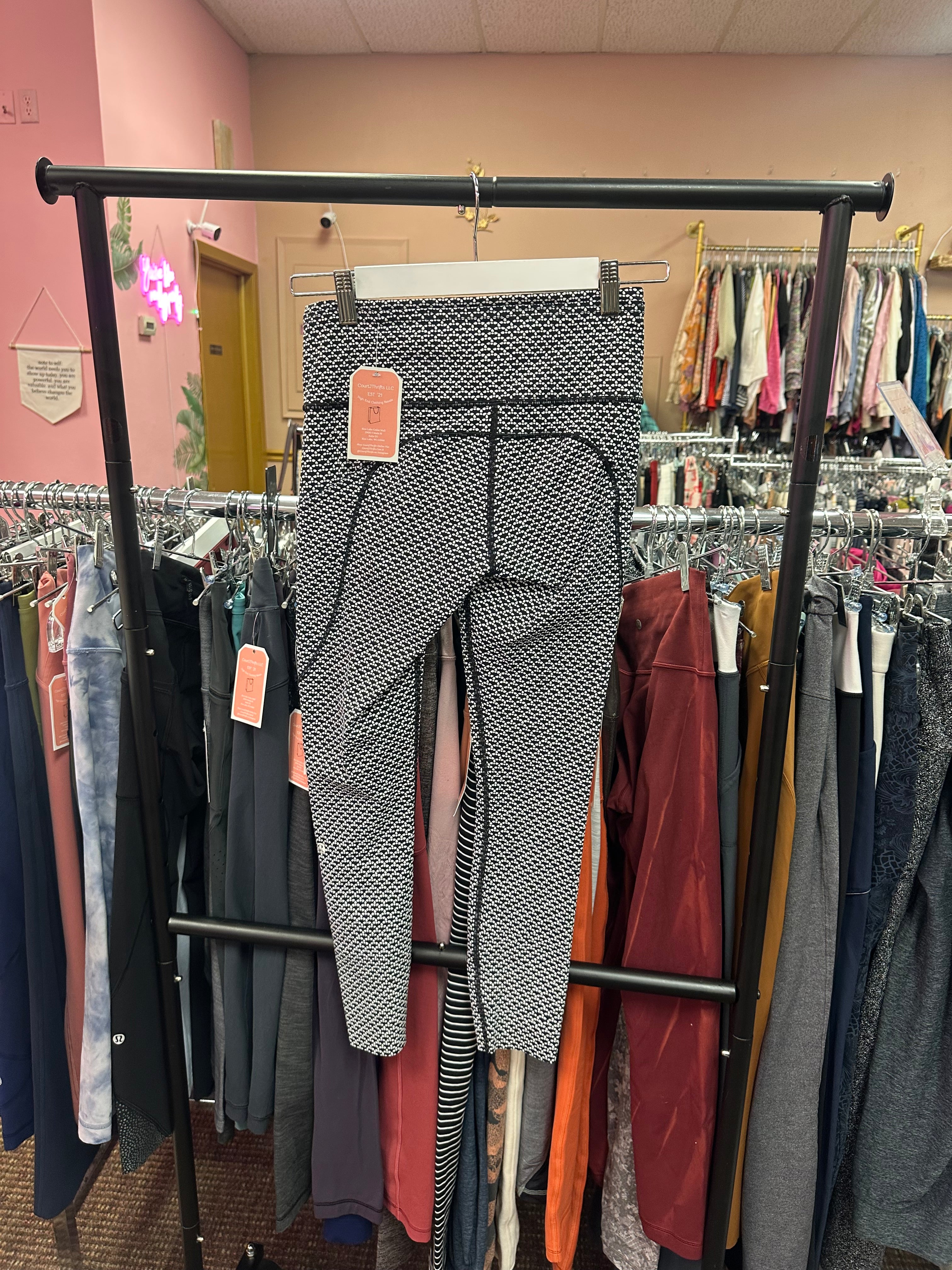 Lululemon Fast & Free Tight “25 Size 6