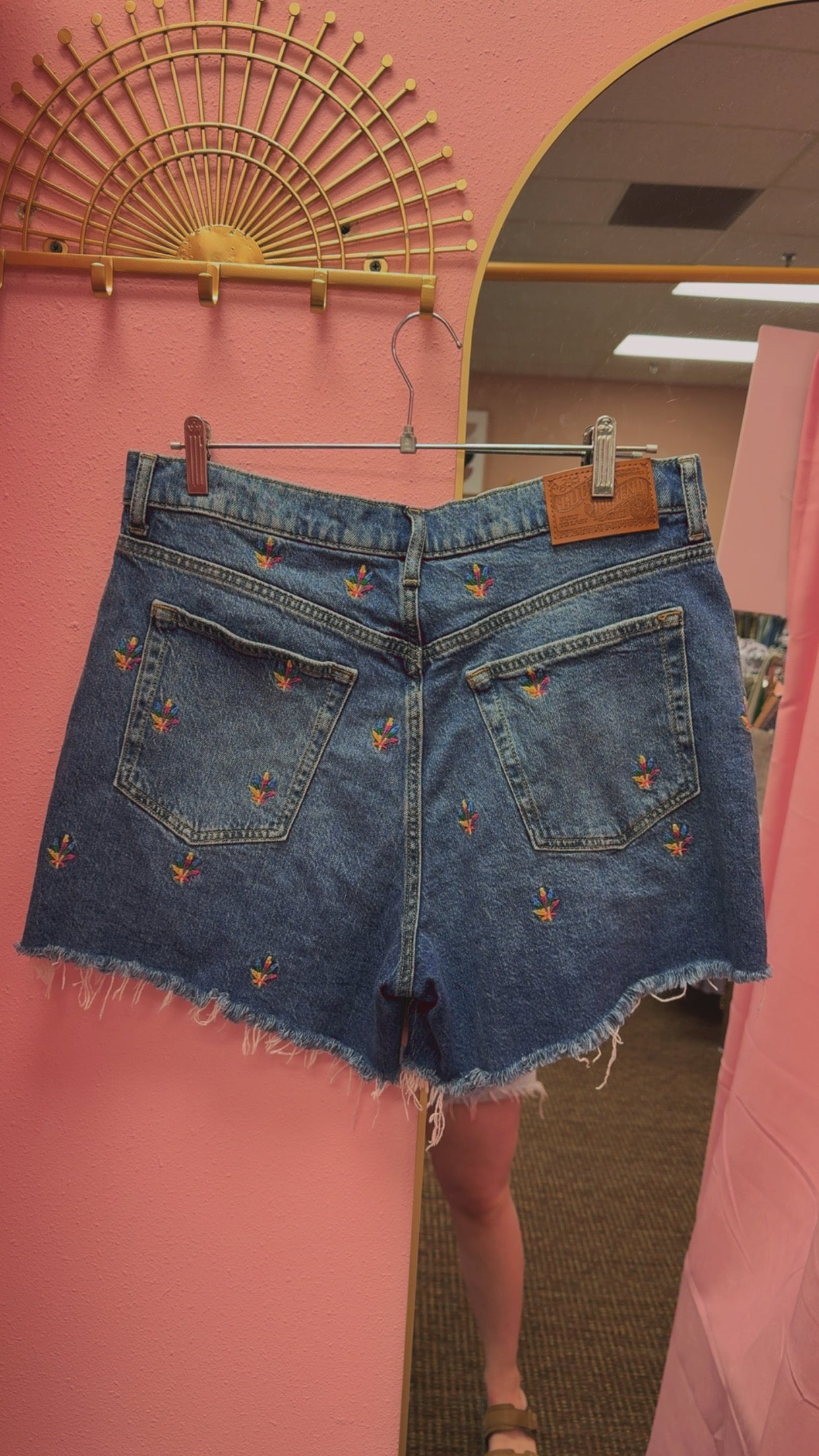 Lucky Brand Shorts Size 14/32