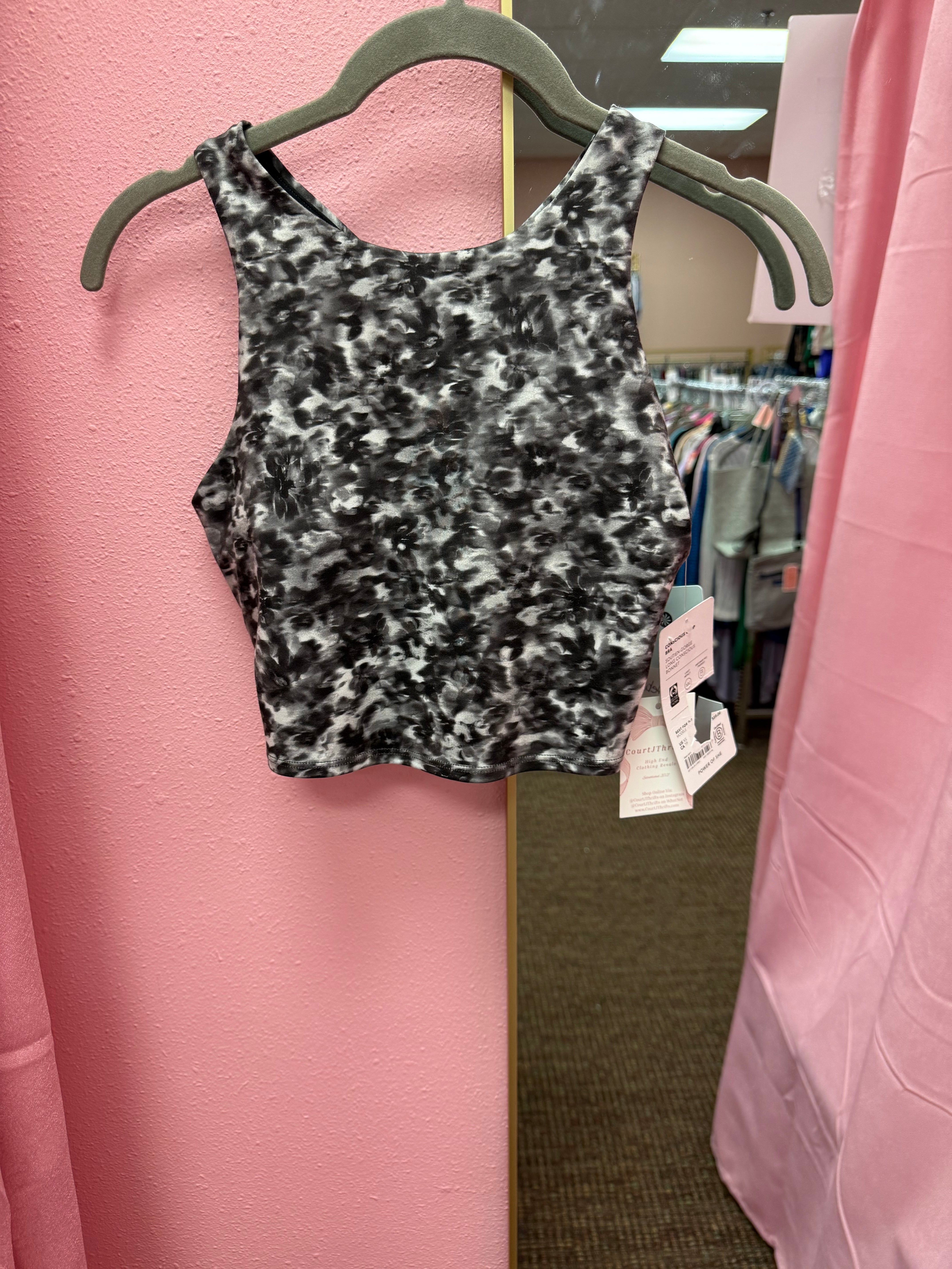 Athleta Concious Crop XS NWT