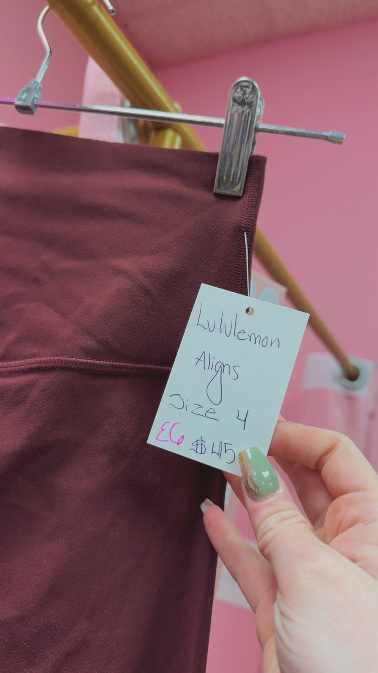 Lululemon Aligns Size 4