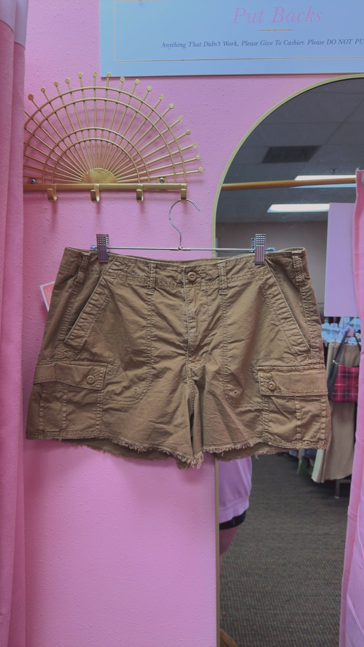 American Eagle Cargo Shorts Size 12