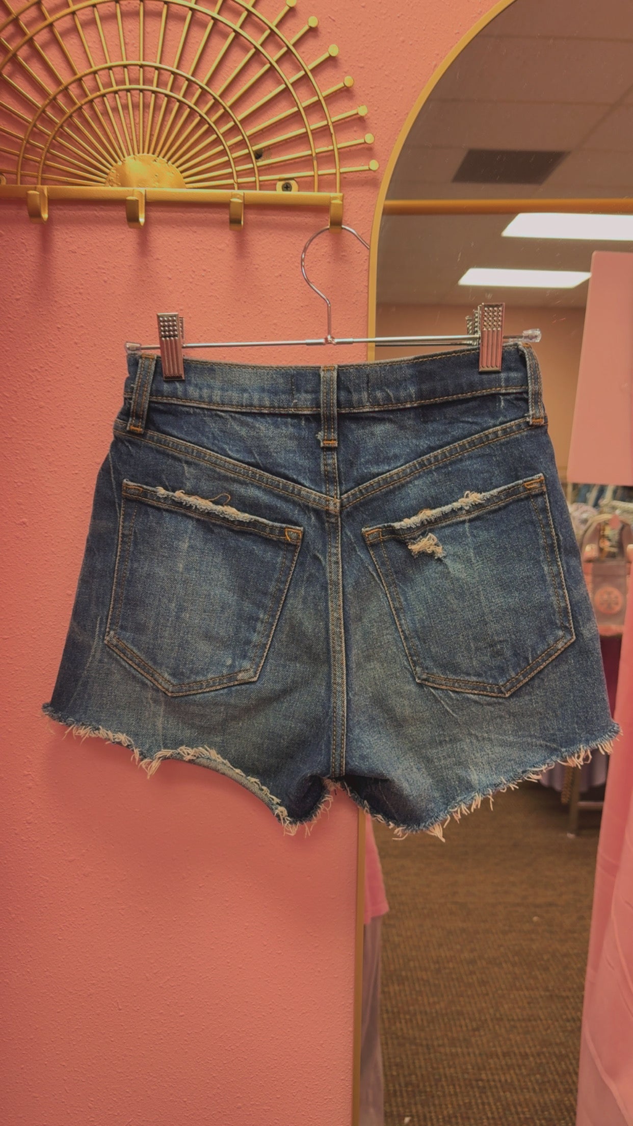 Abercrombie & Fitch The High Rise Mom Shorts Size 00/24