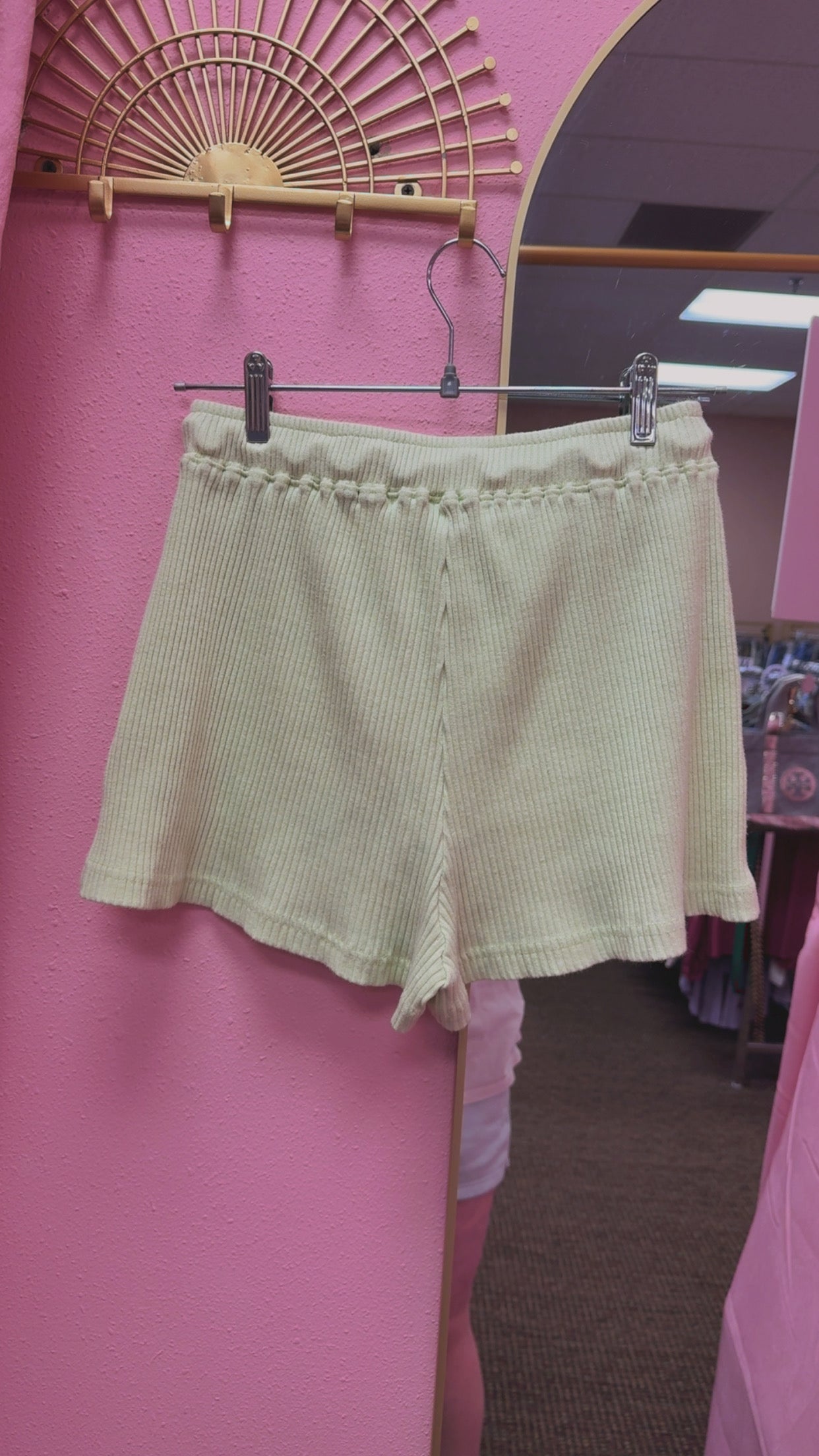 Princess Polly Ribbed Shorts Size 6