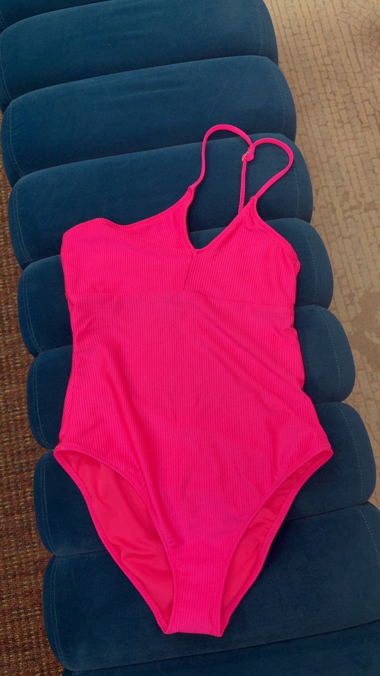 Aerie NEW One Piece Swimsuit Size Medium