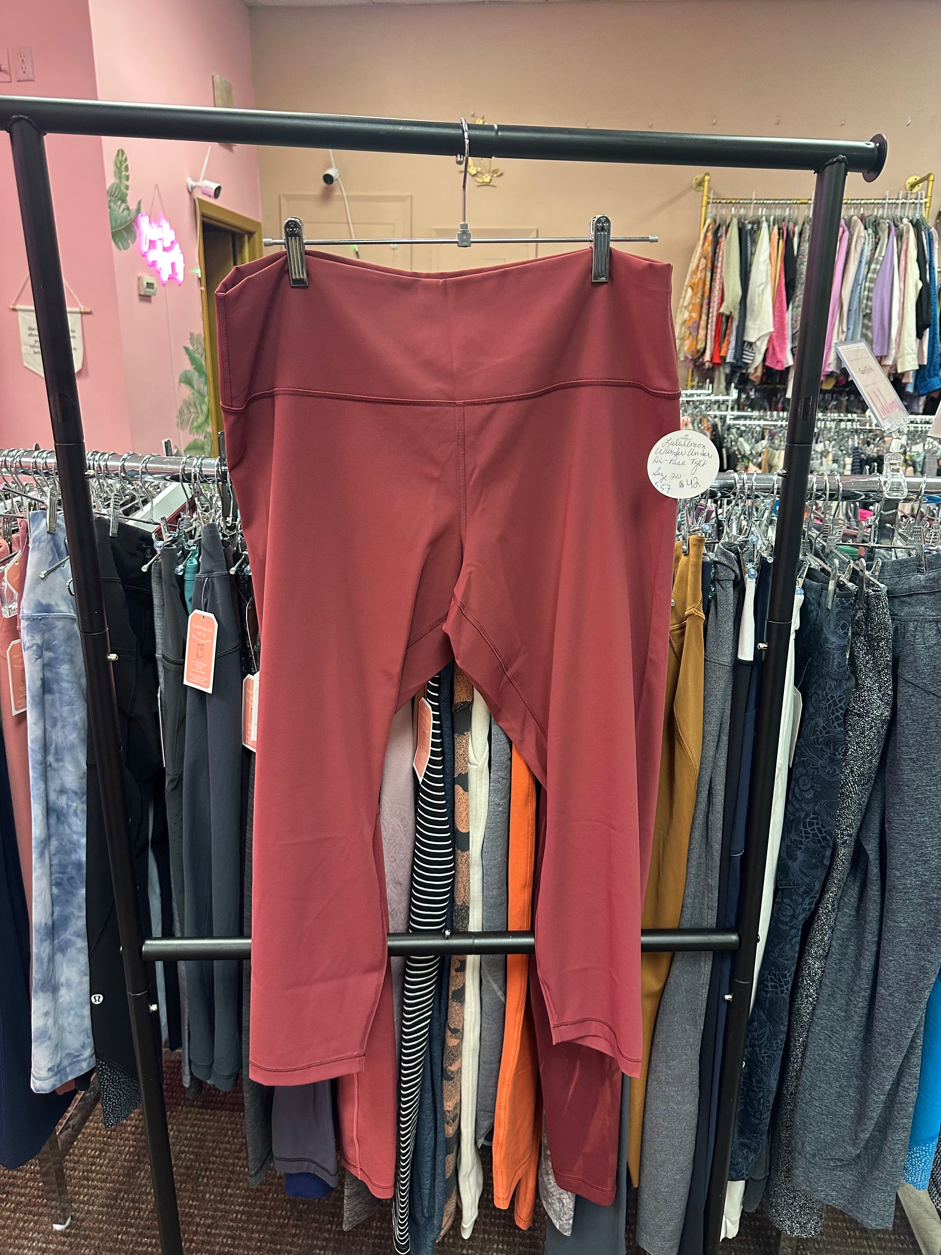 Lululemon Wunder Under Hi-Rise Size 20