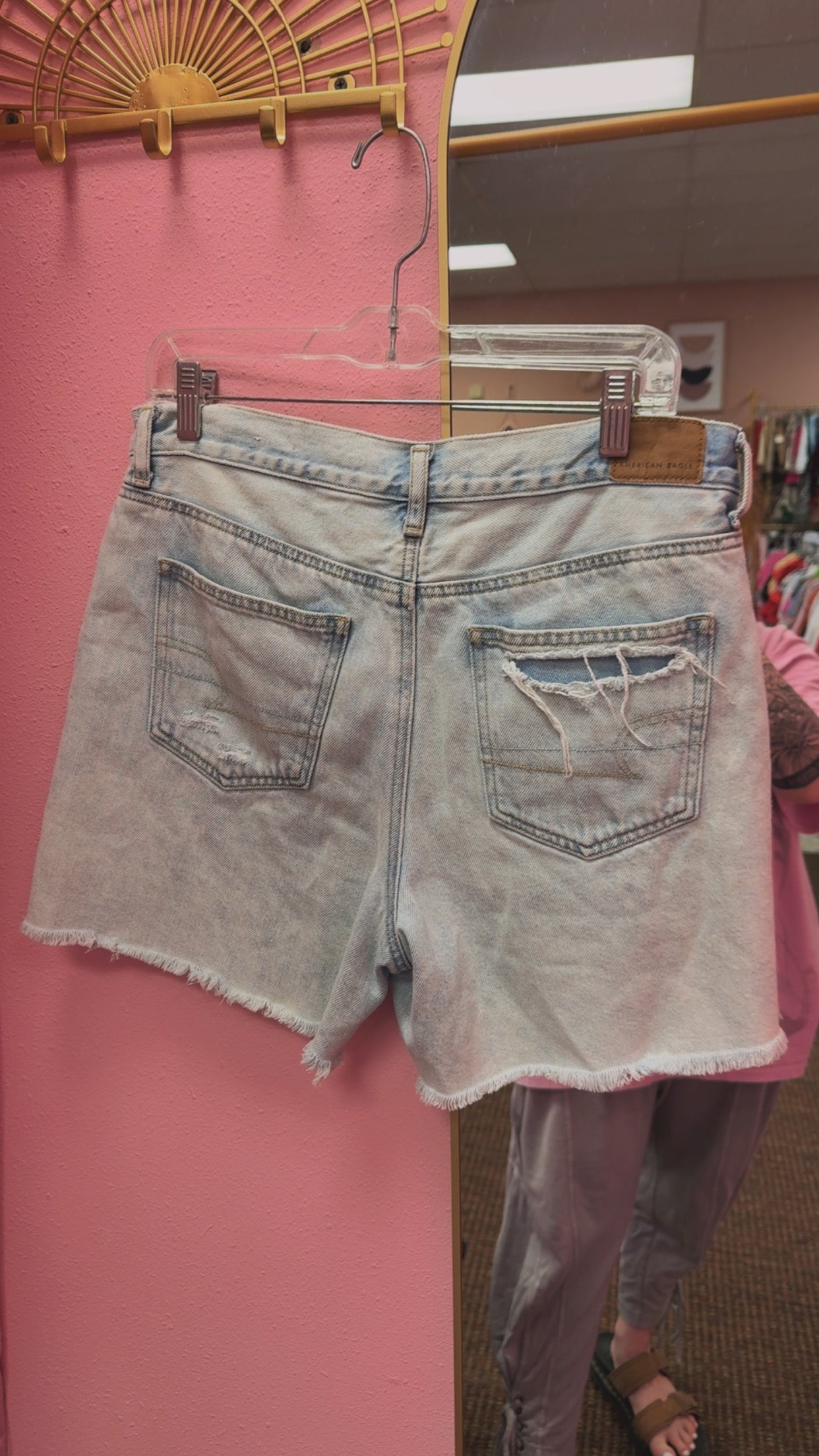 American Eagle Distressed Mom Shorts Size 8