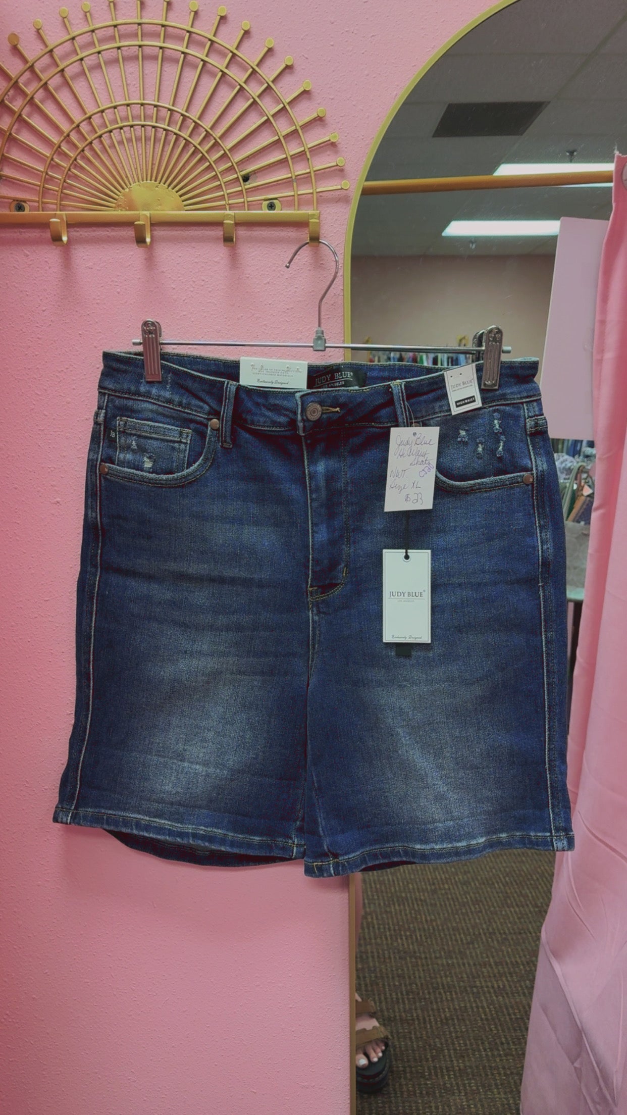 Judy Blue NEW WITH TAGS Shorts Size XL