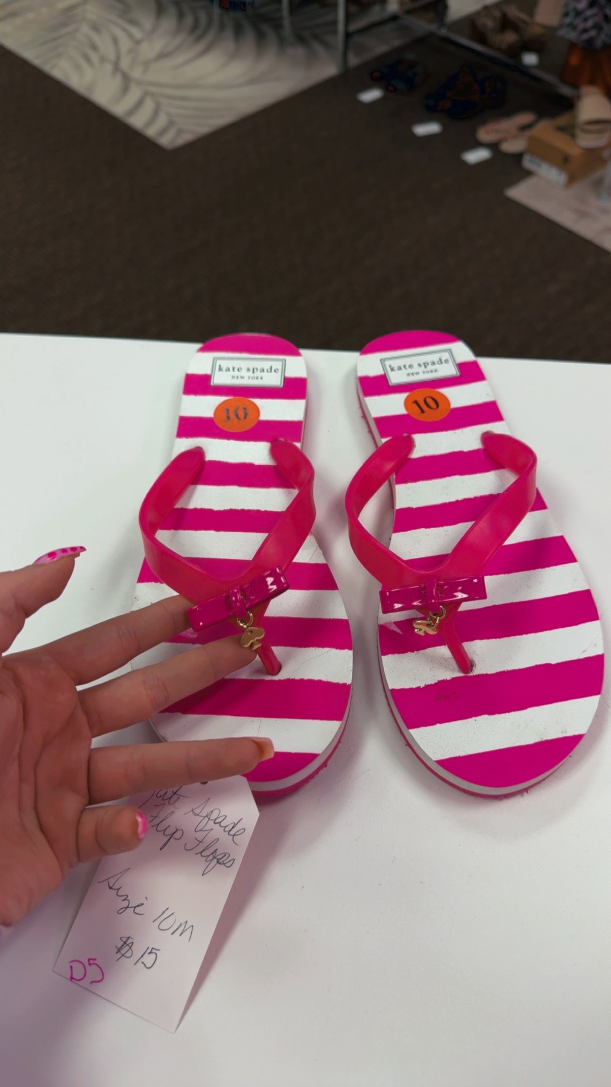 Kate Spade NEW Flip Flops Size 10