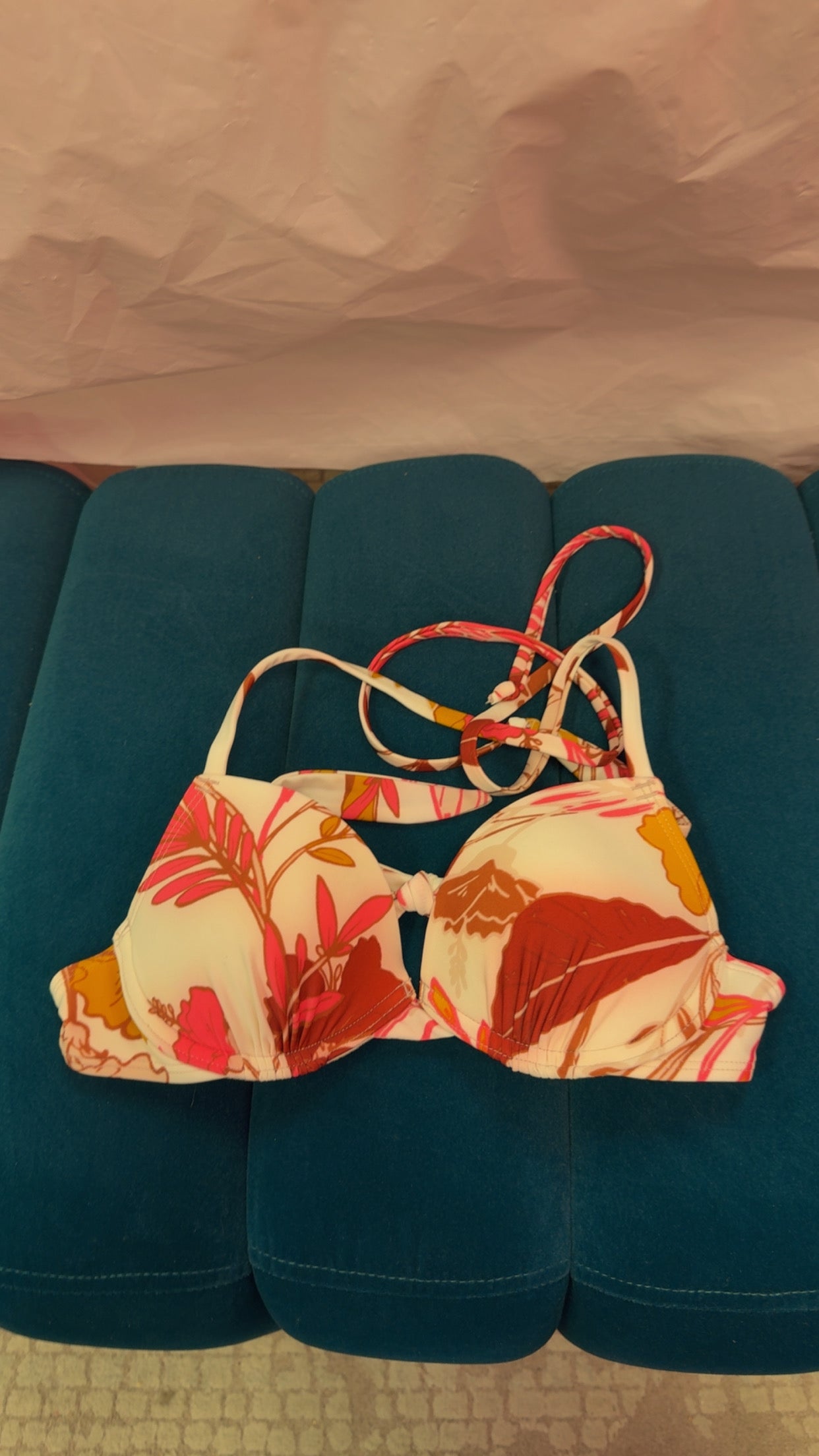 Aero Swim Top Size Small