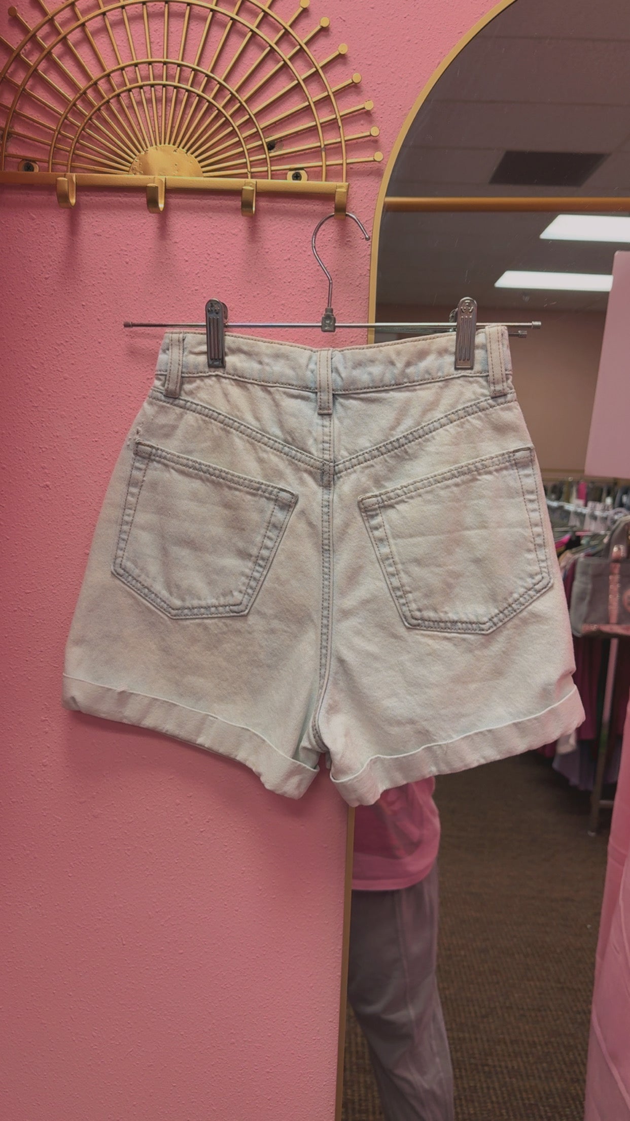 Divided Hi-Rise Shorts Size 0