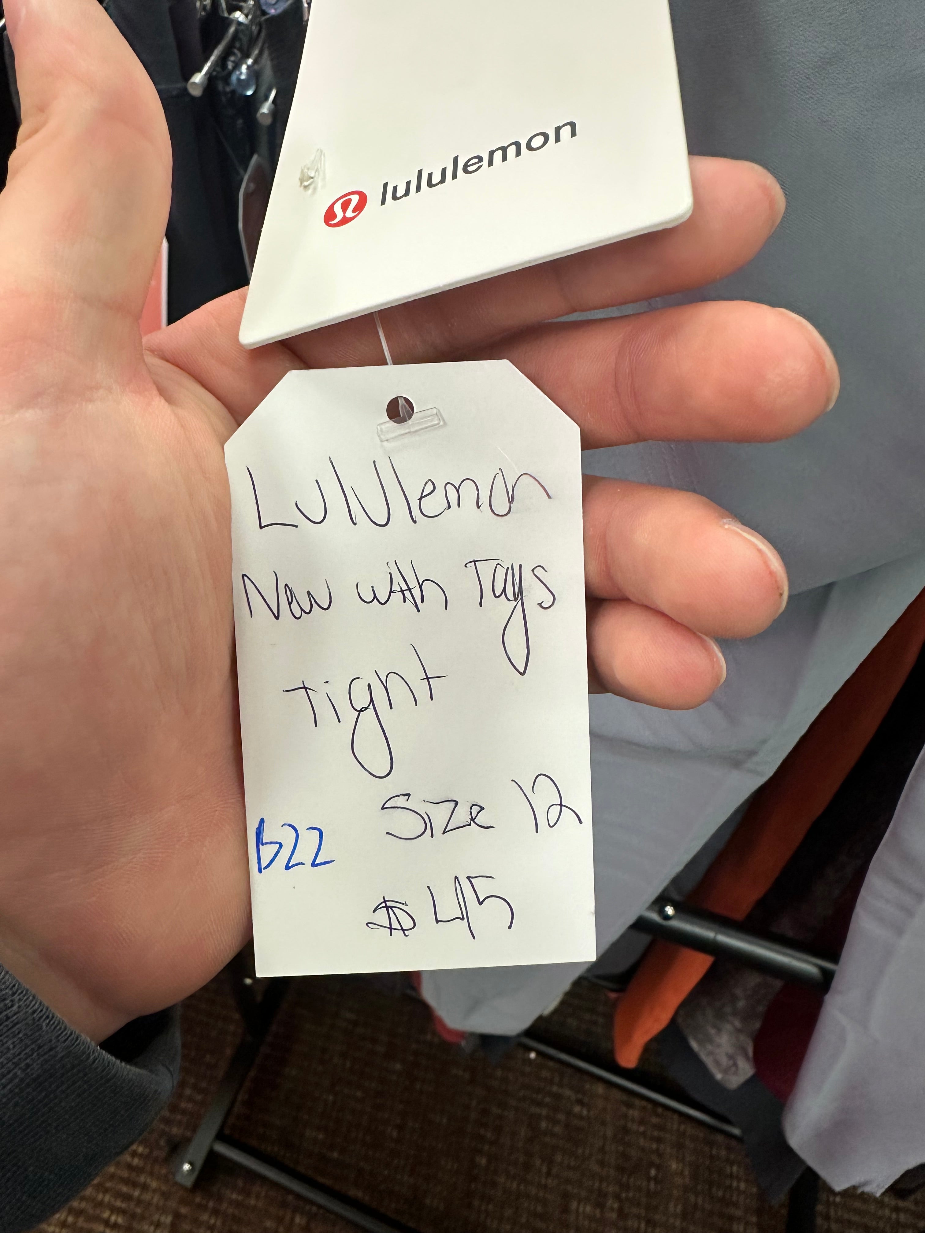 Lululemon NWT SenseKnit Running Tight Size 12