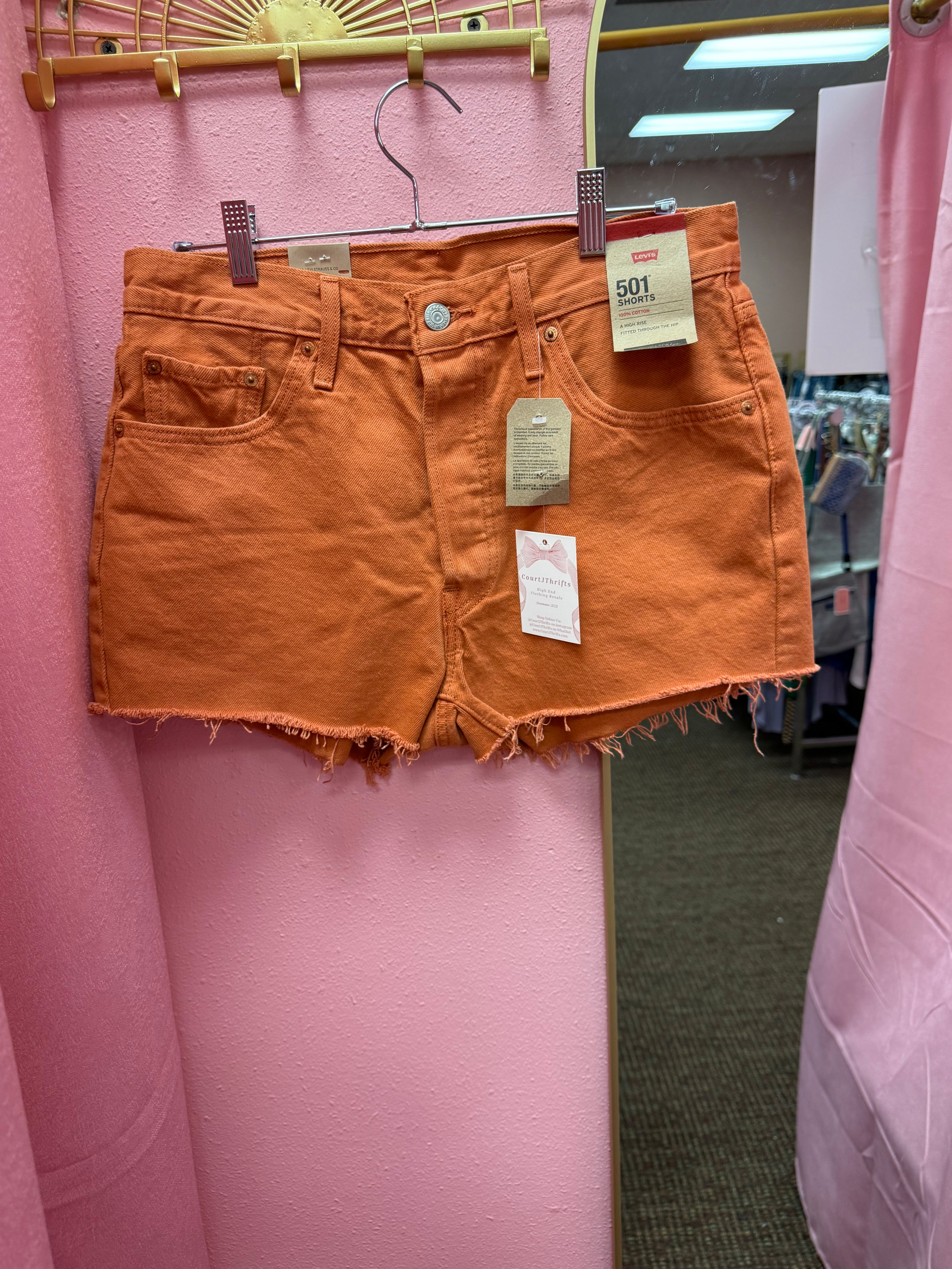 Levi’s 501 Shorts Size 29 NWT