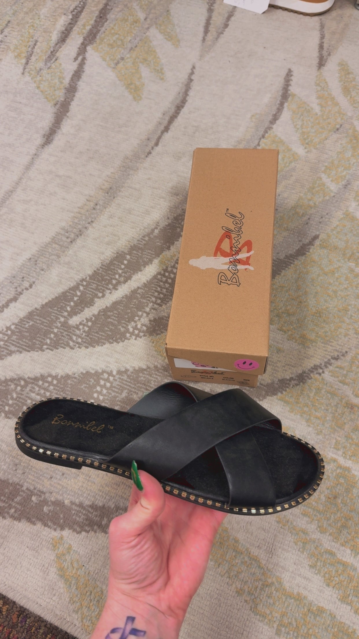 Bonnibel NEW IN BOX Sandals Size 8