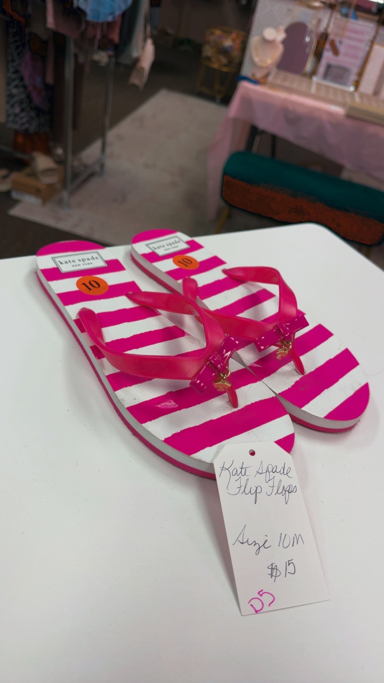 Kate Spade NEW Flip Flops Size 10