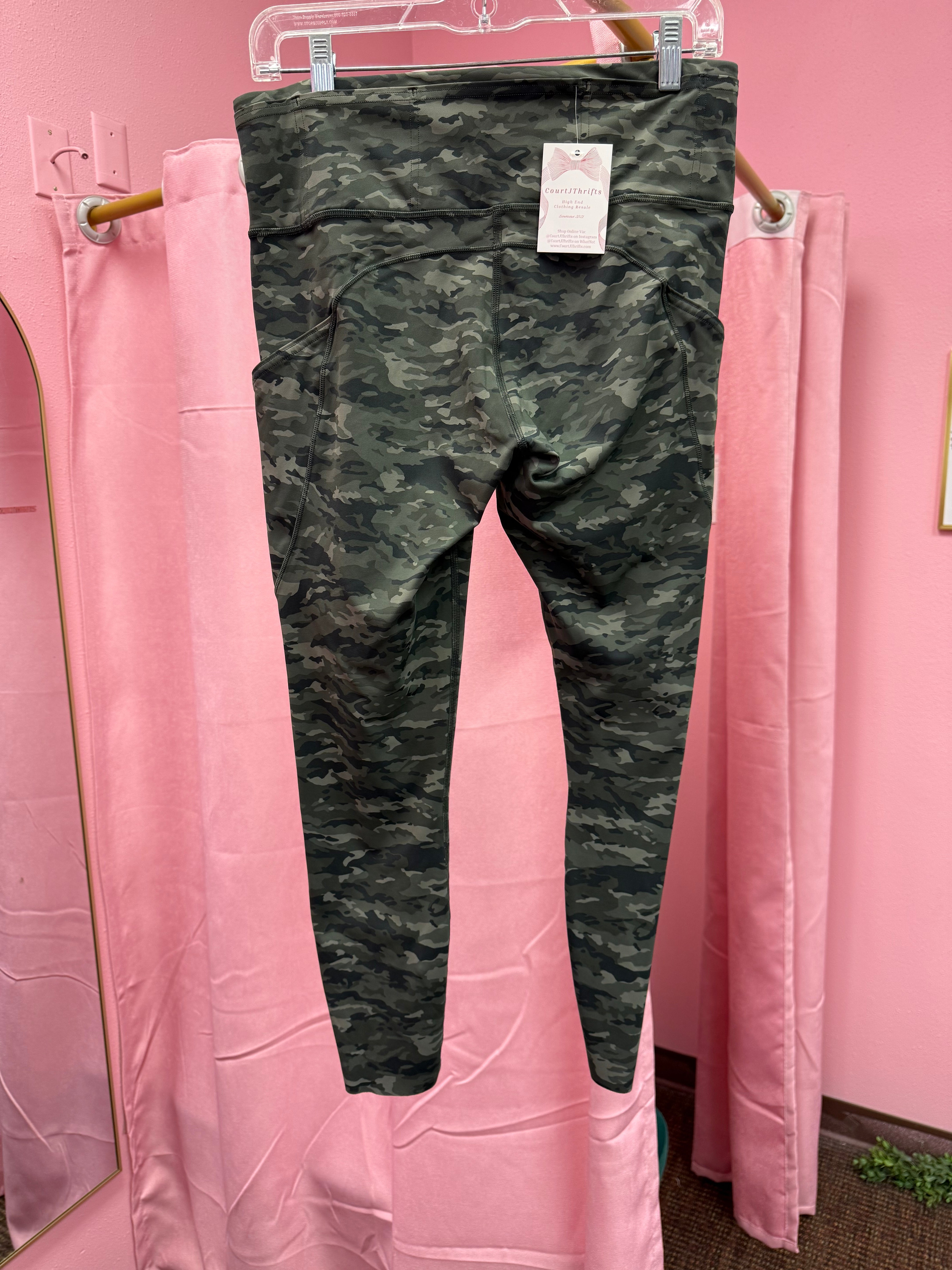 Lululemon Fast and Free Tights 25” Size 10