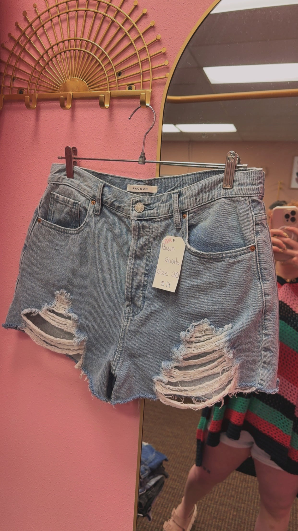 PacSun Distressed Shorts Size 30
