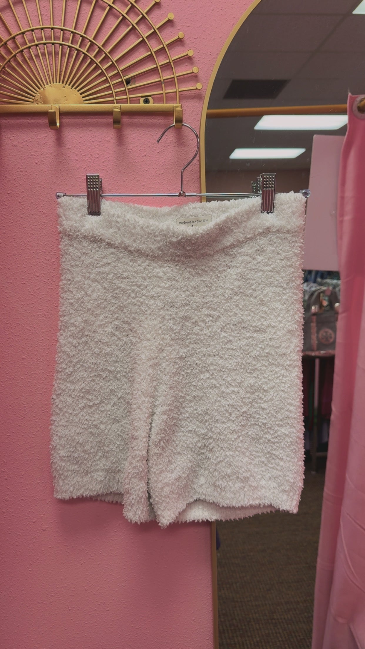 Aritzia Babaton Shorts Size Small