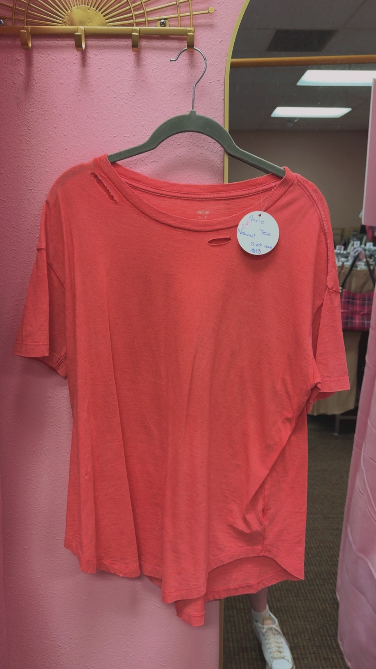 Aerie Distressed Oversized Tee Size Small