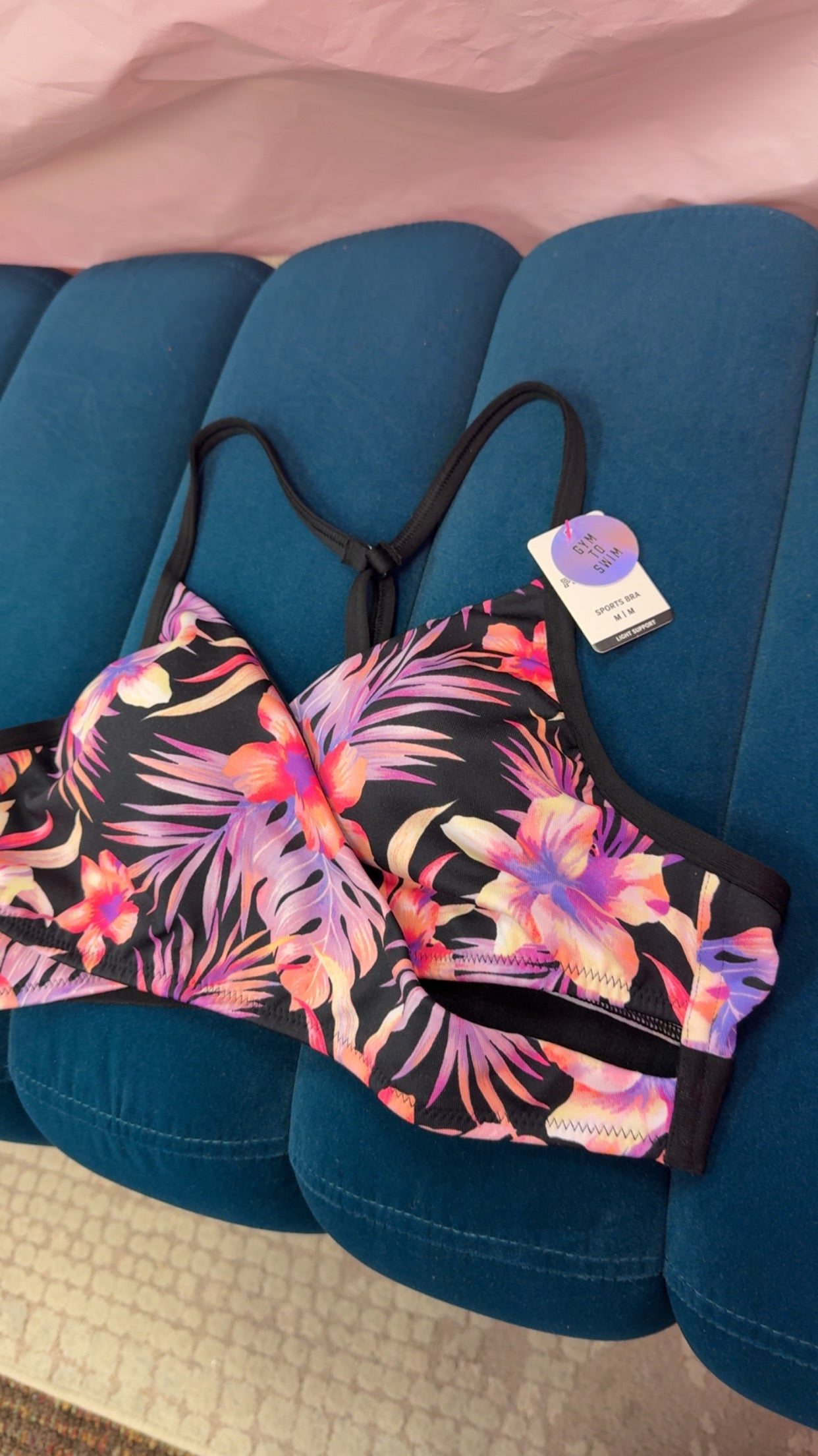 VS PINK Gym To Swim NEW WITH TAGS Swim Top Size Medium