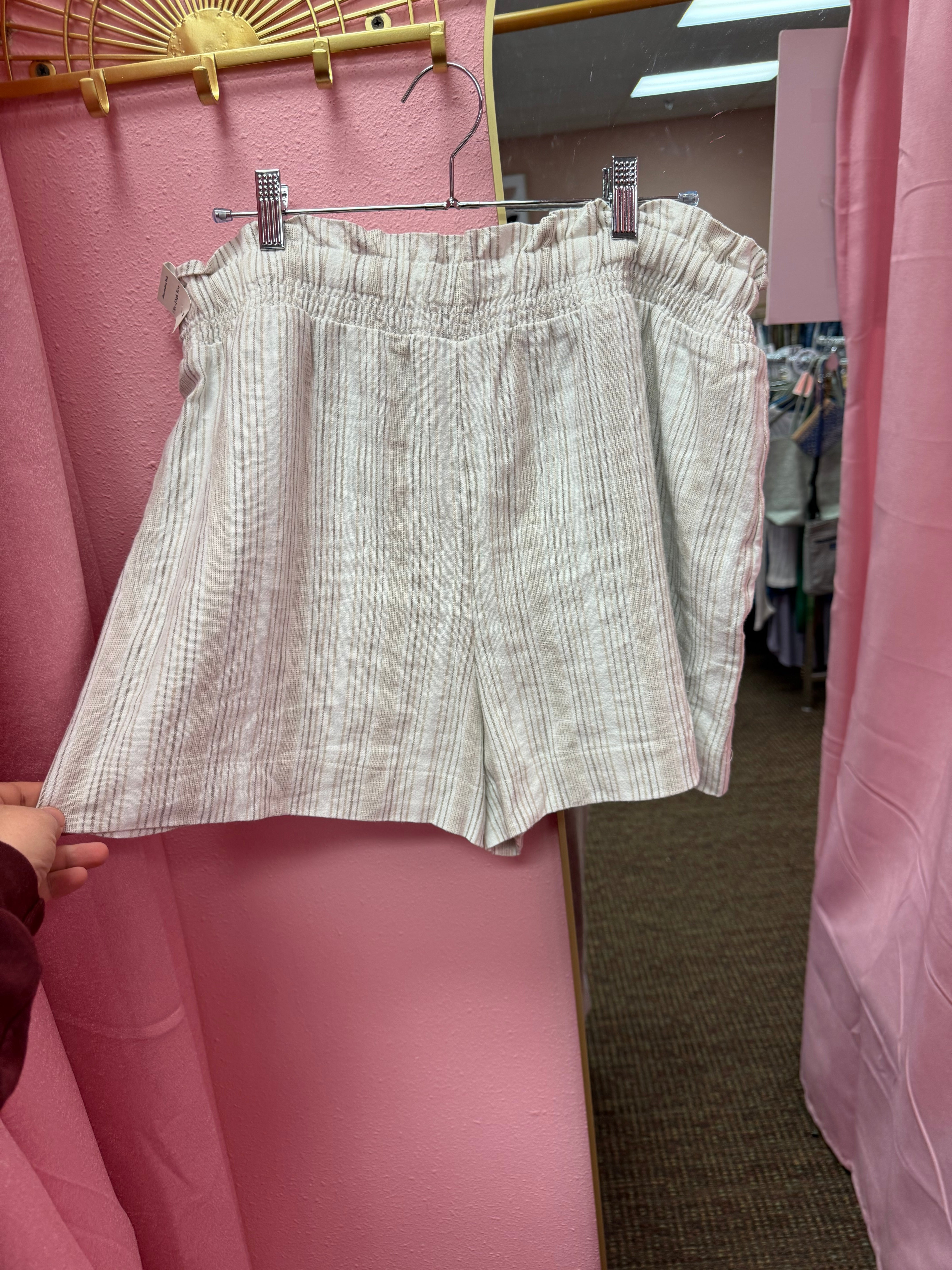 Abercrombie & Fitch Shorts XL NWT