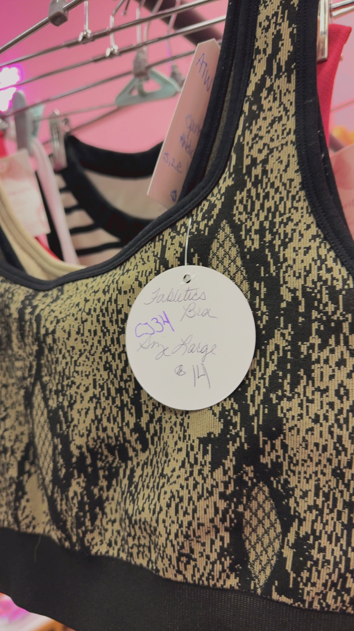 Fabletics Sports Bra Size Large