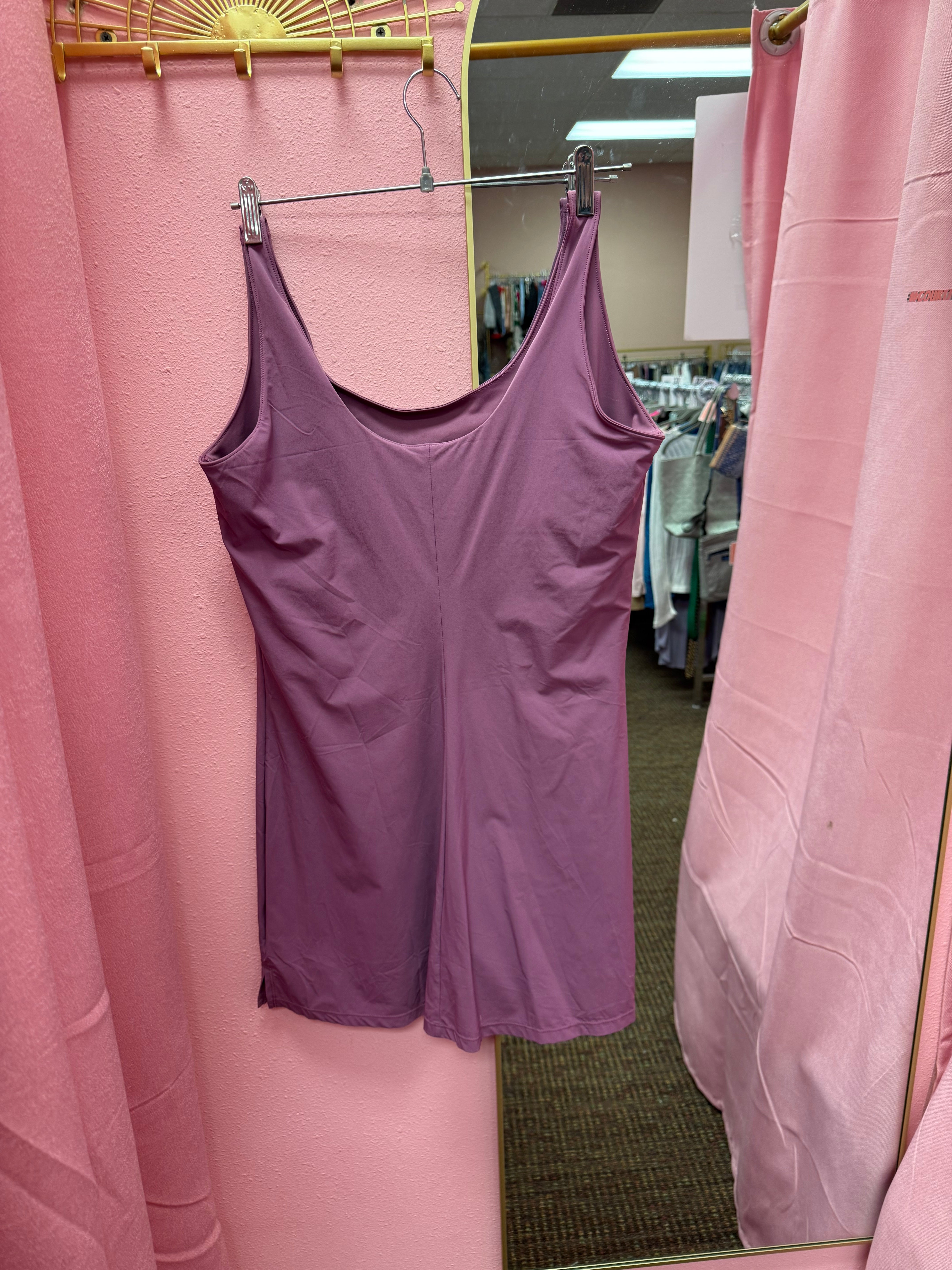 Nike Athletic Dress Size Large