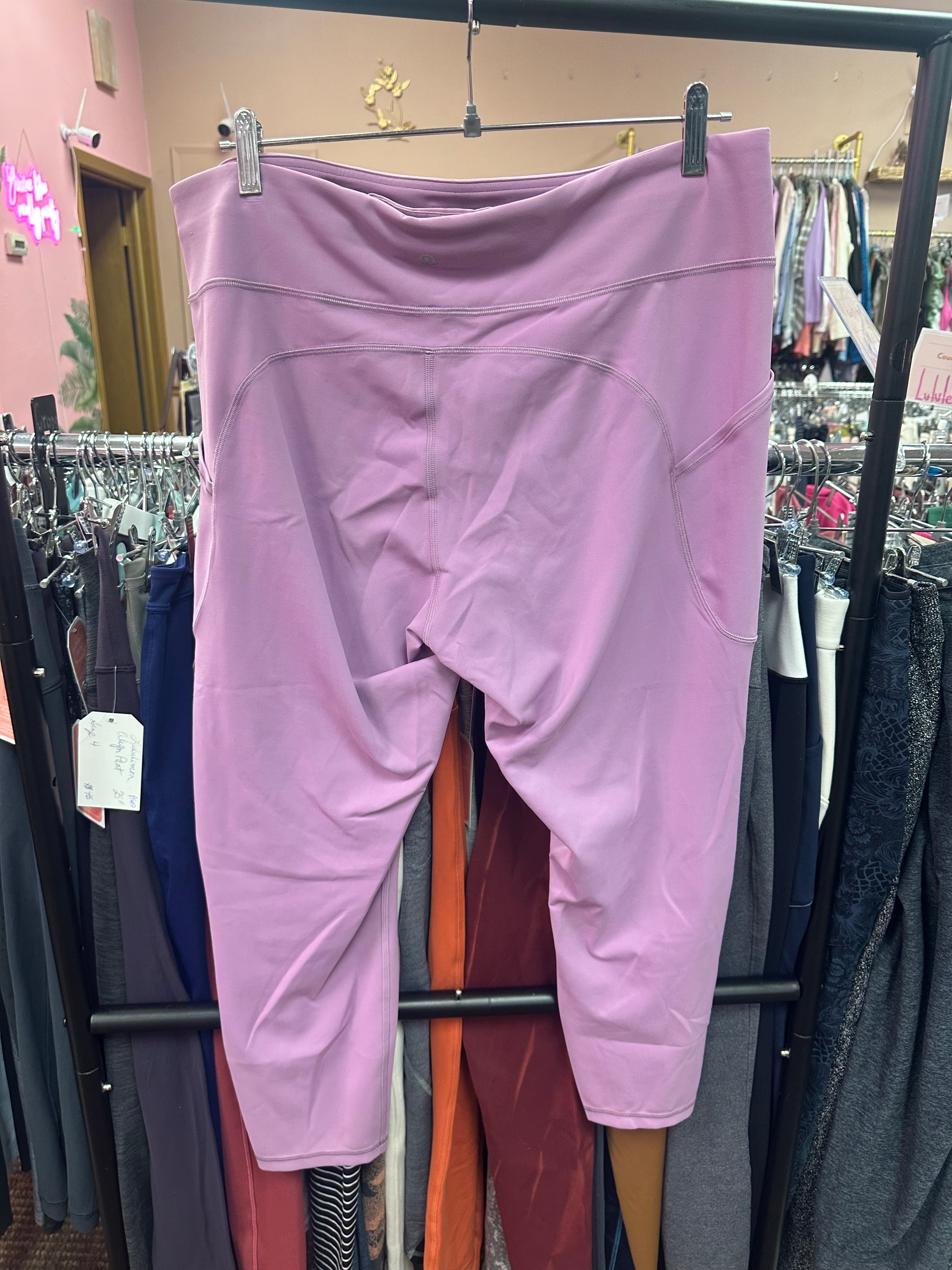 Lululemon Invigorate Tight Size 18