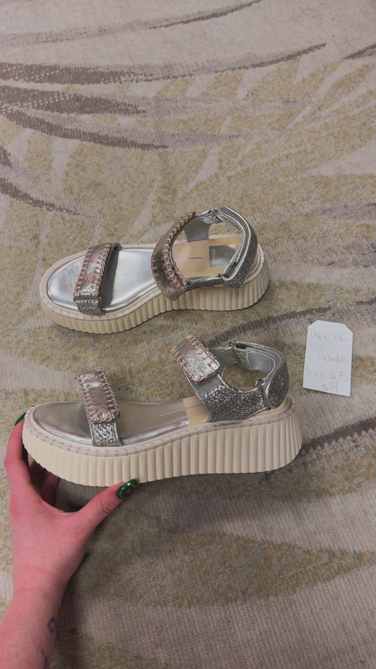 Dolce Vita Sandals Size 6.5