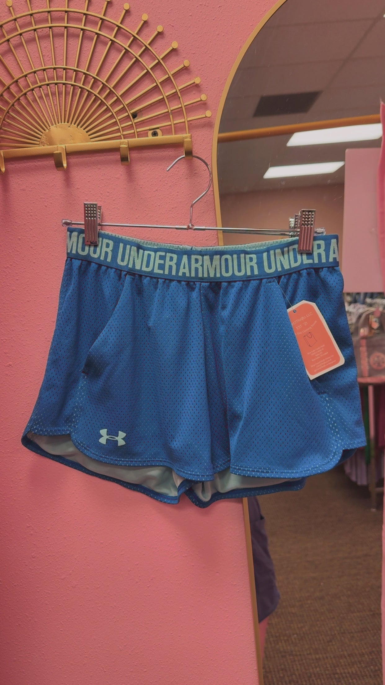 Under Armour Athletic Shorts Size Small