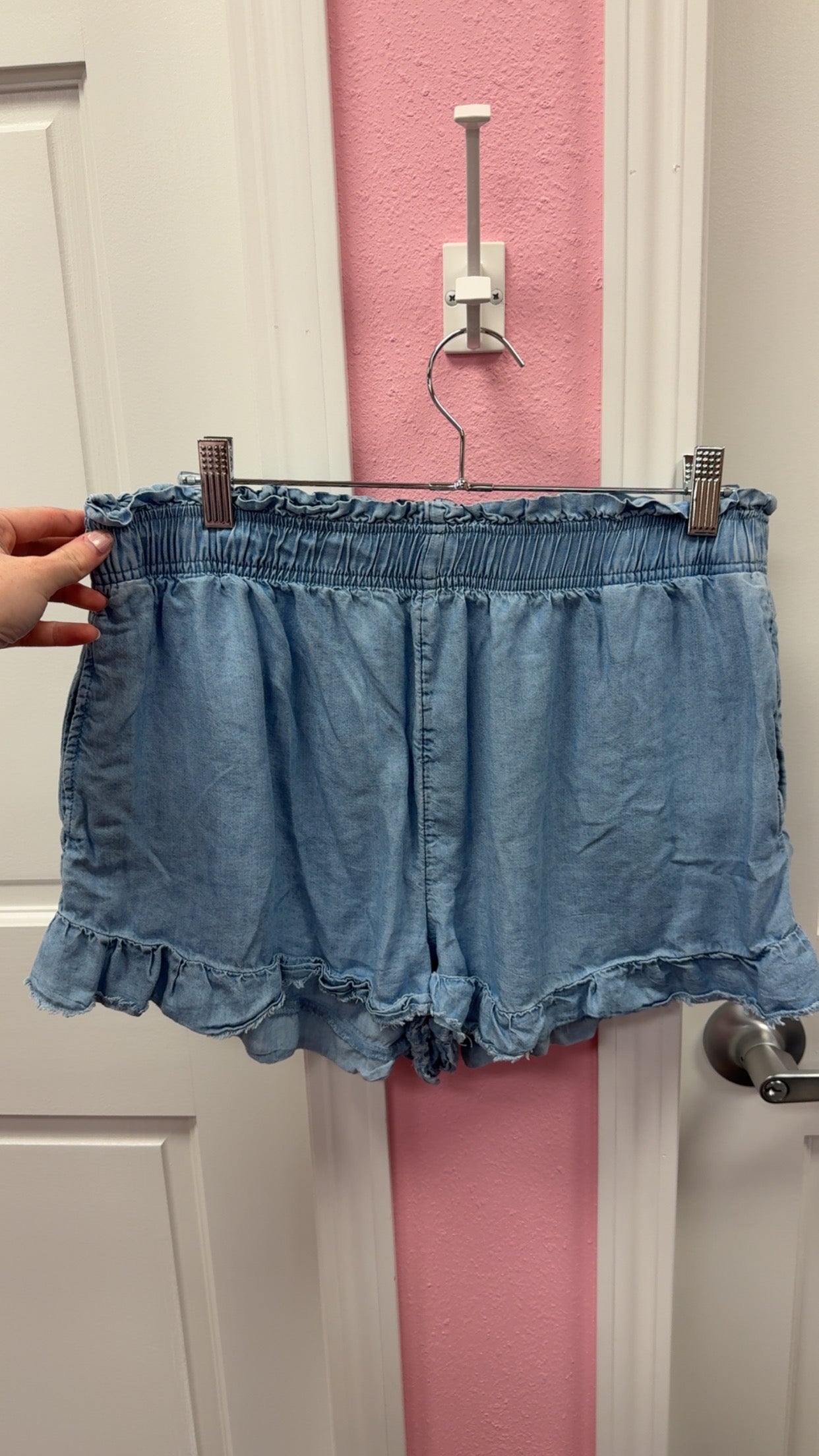 Aerie Flowy Shorts Size Large