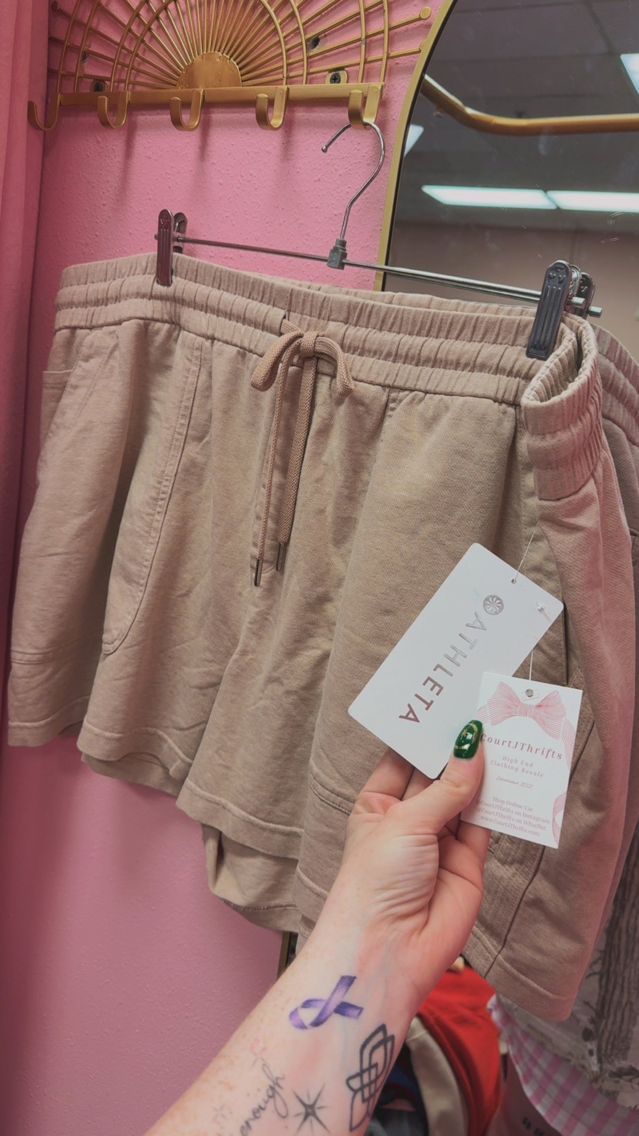 Athleta NEW WITH TAGS Farallon Heathered Short Size 24