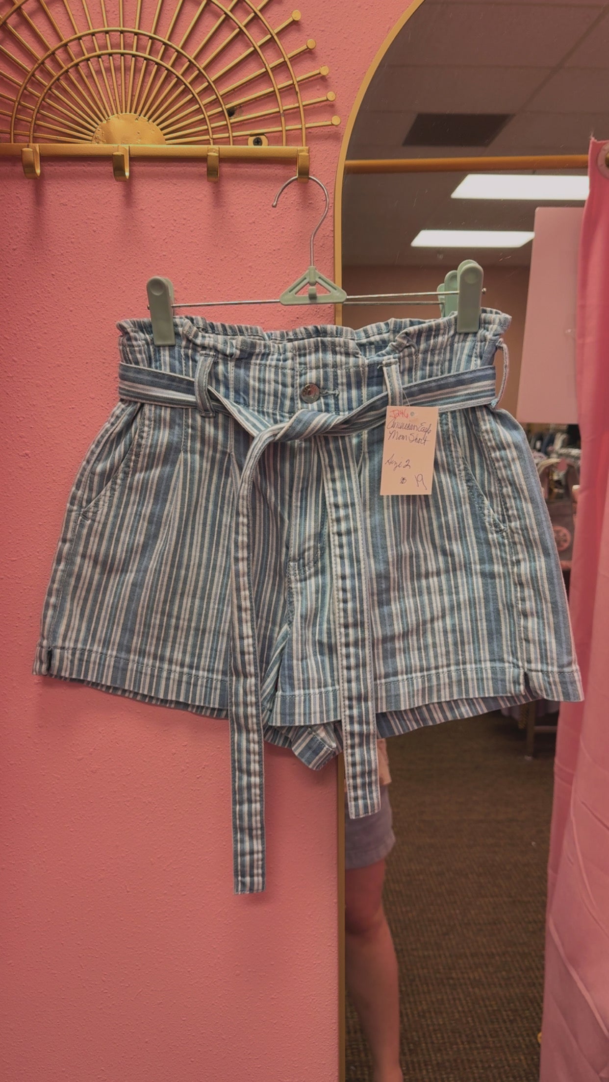 American Eagle Striped Mom Shorts Size 2