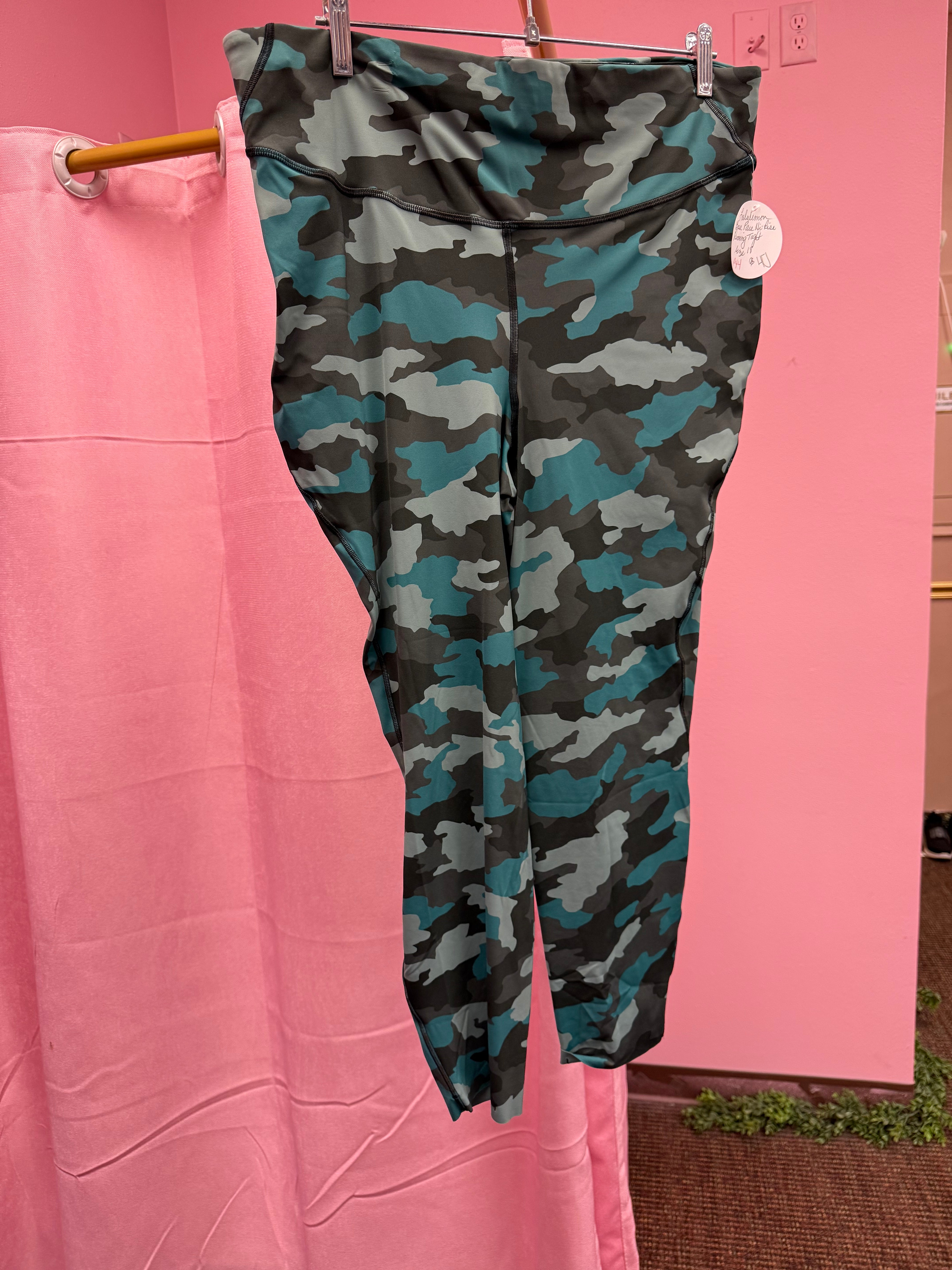 Lululemon Base Pace High Rise Running Tight Size 18