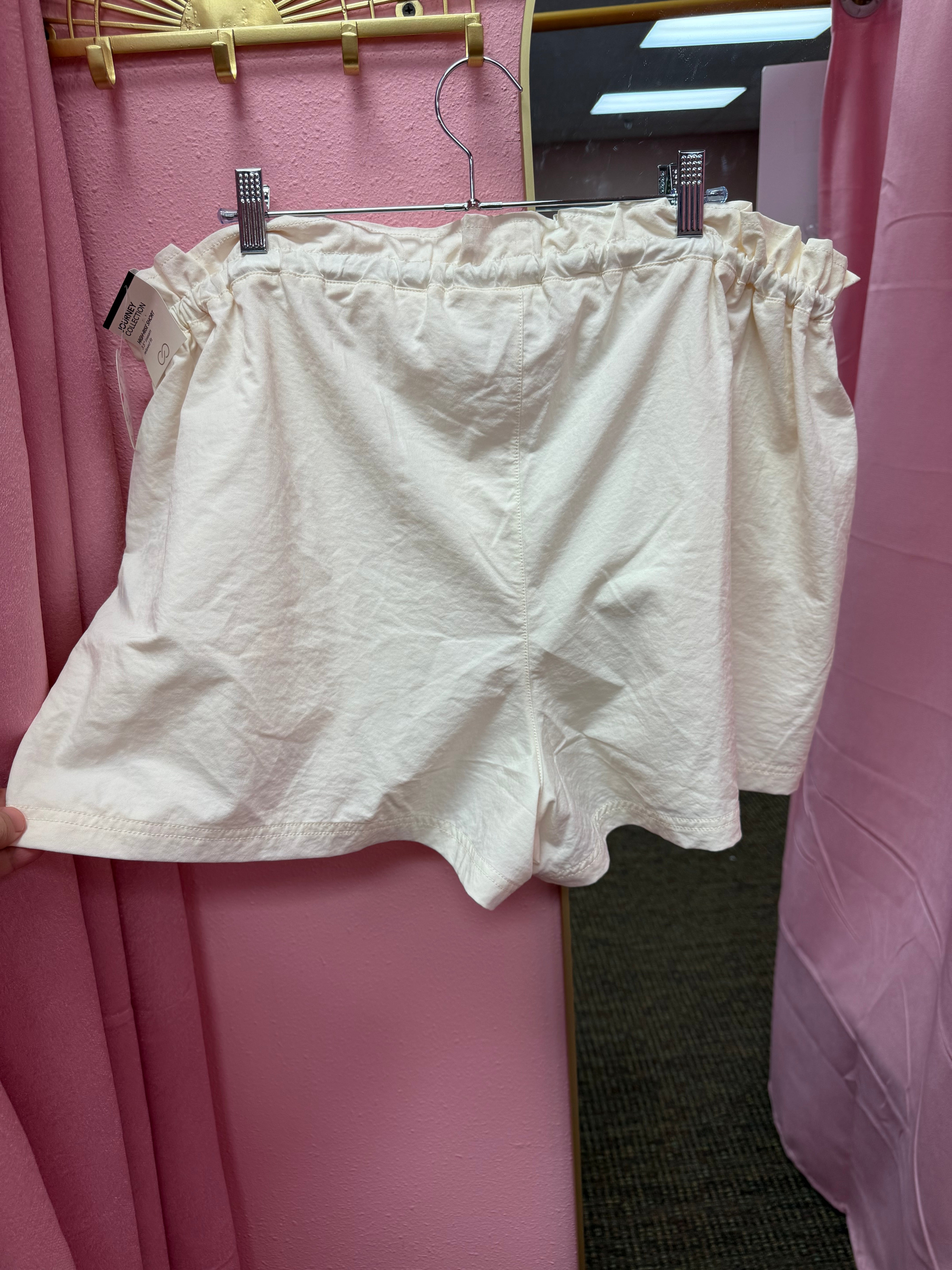 Calla Shorts XXL NWT