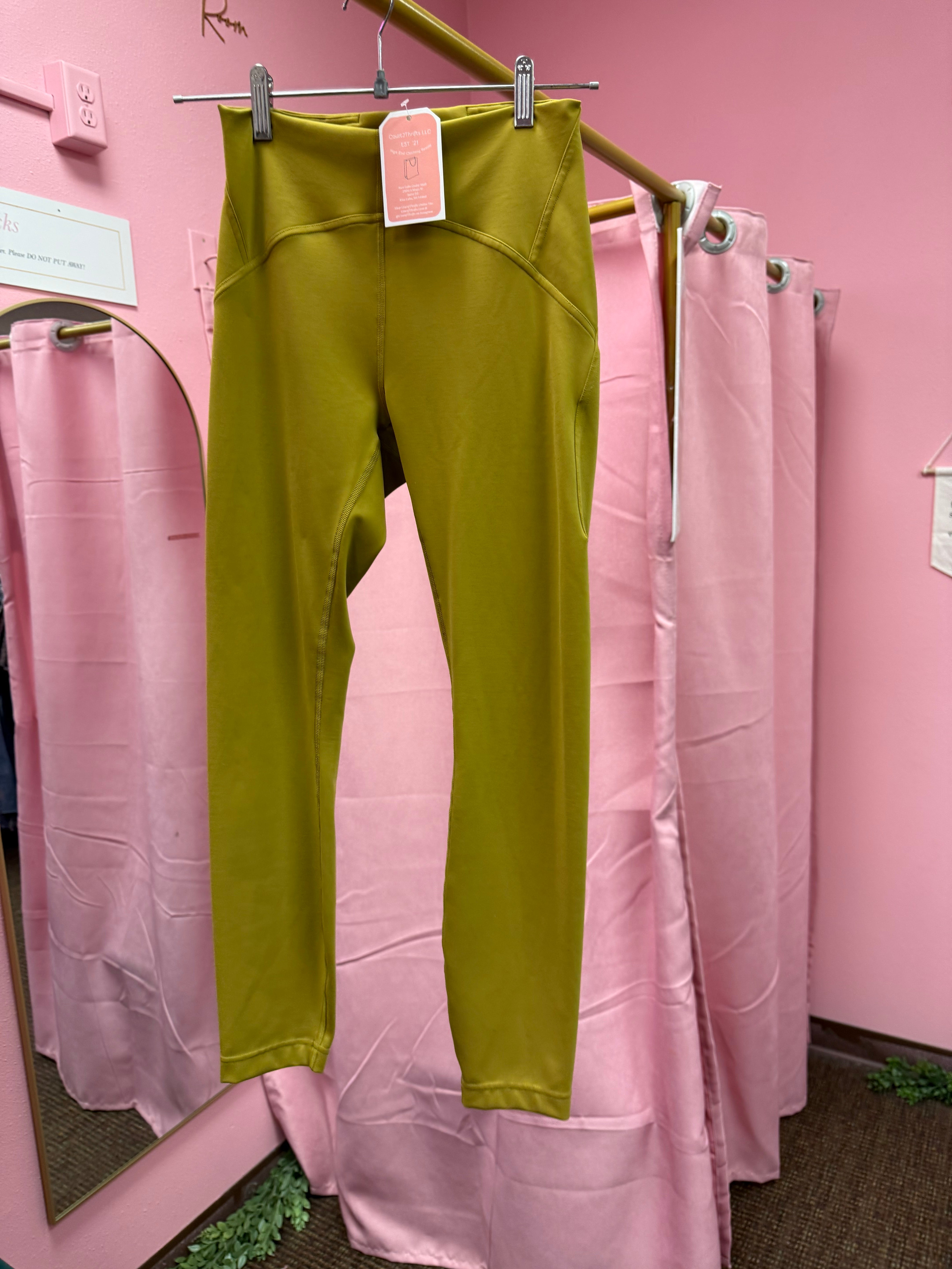 Lululemon Instill Tight Size 6 “25