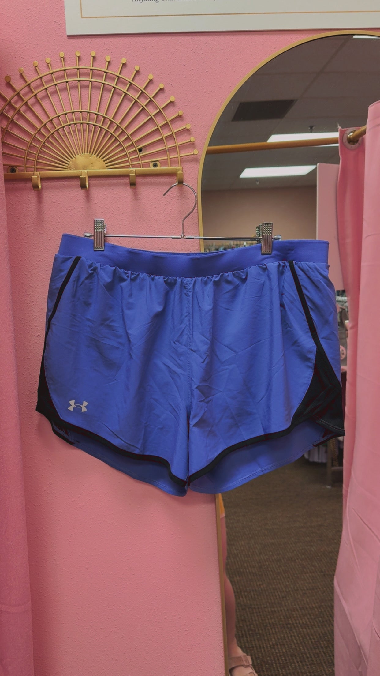 Under Armour Athletic Shorts Size XL