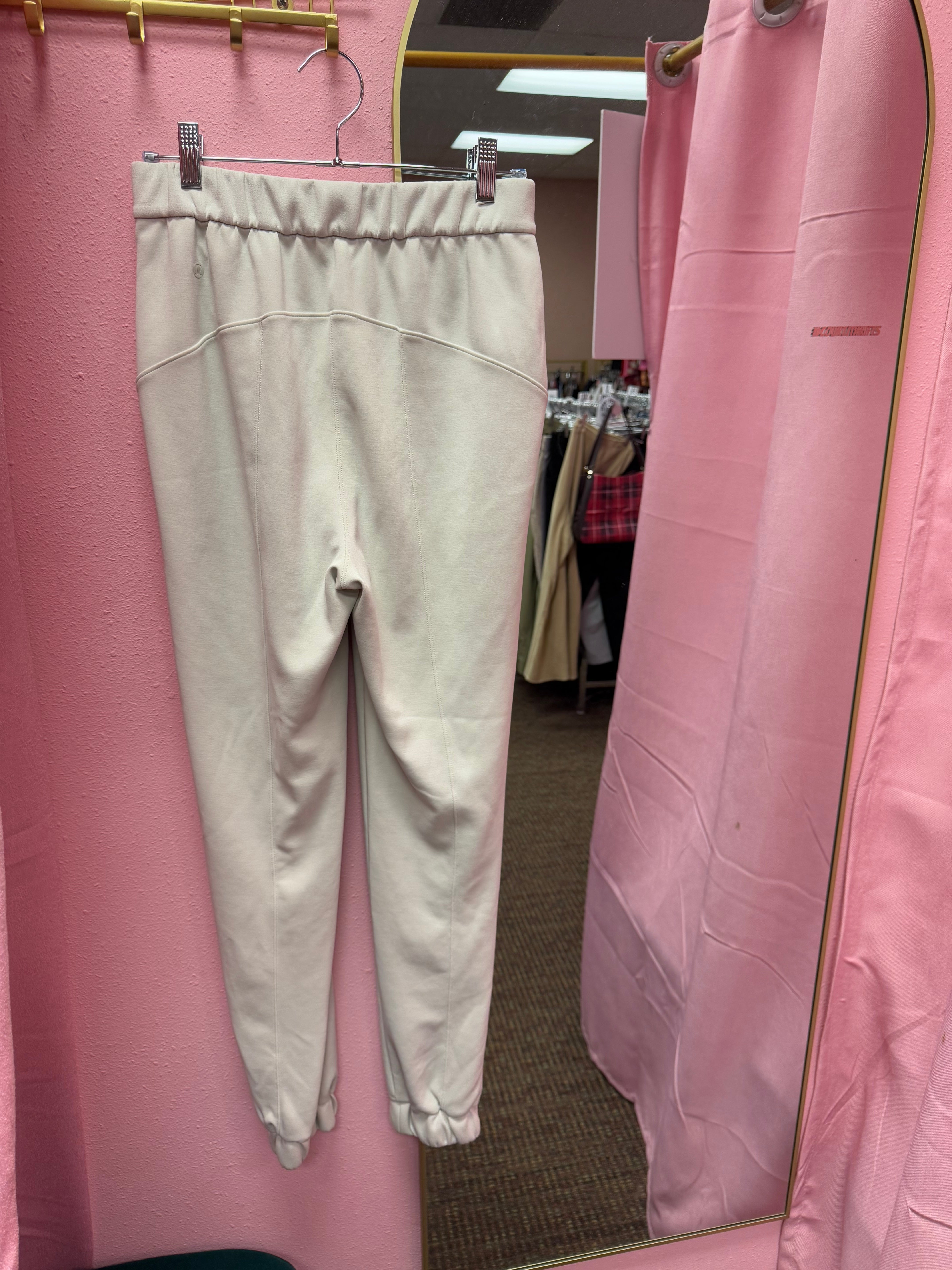 Lululemon Softstreme Joggers - White Opal Size 4